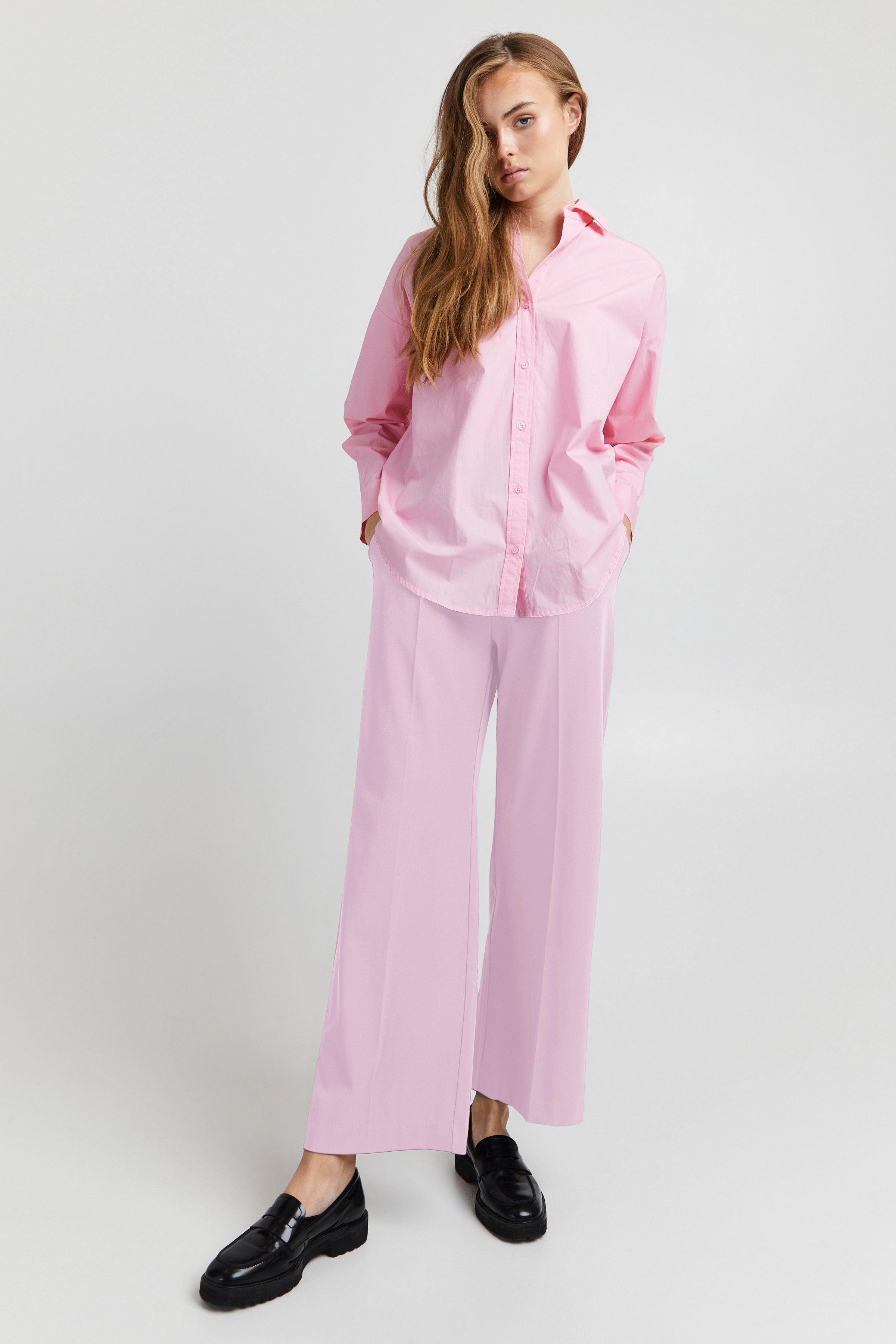 IXERNY bukser LOOKBOOK FRONT 20117142-152215