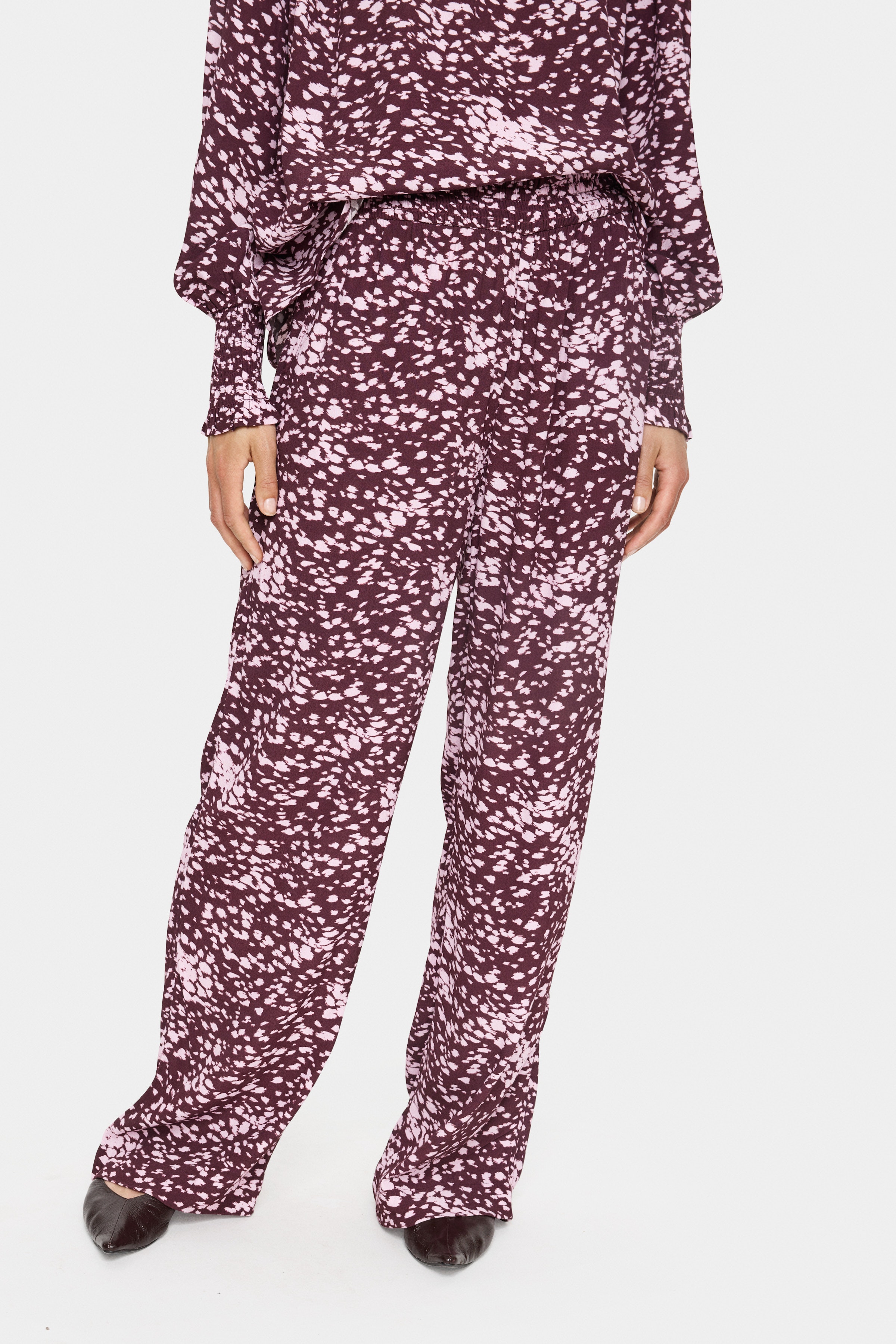 MalikaSZ Bukser LOOKBOOK FRONT 30514404-304095
