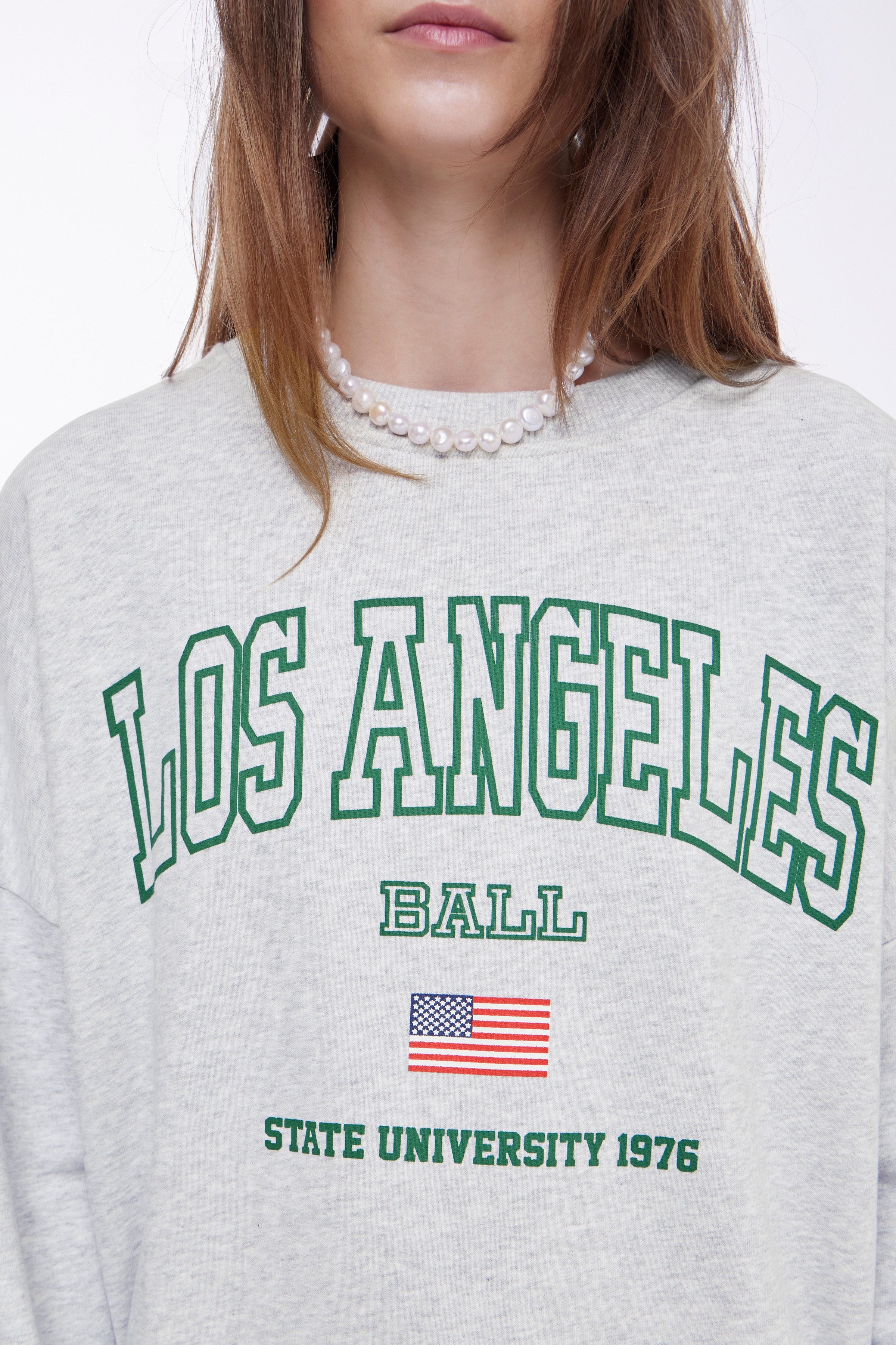 L. SMITH SWEATSHIRT LOOKBOOK DETAIL 50400051-204227