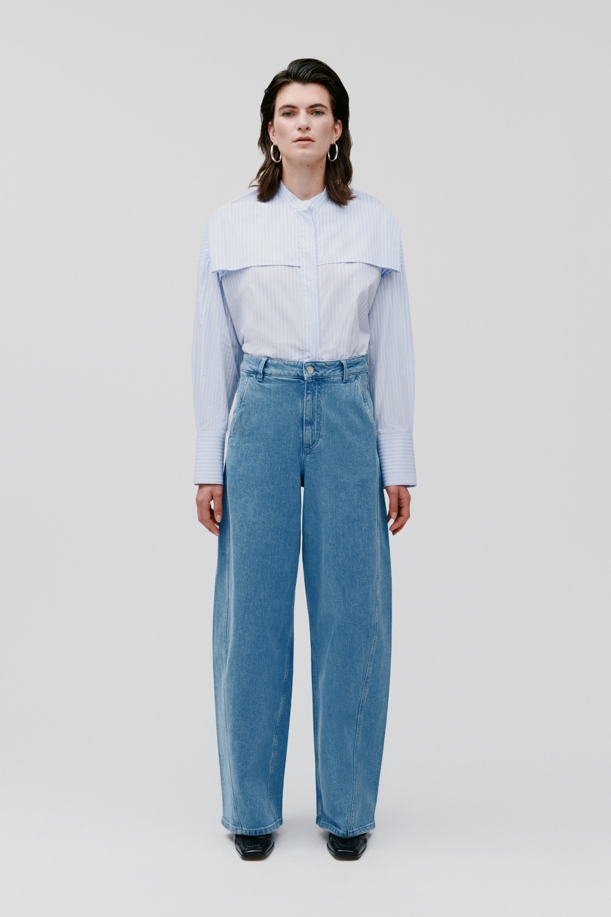 Phila Jeans LOOKBOOK FRONT 30600624-BL801