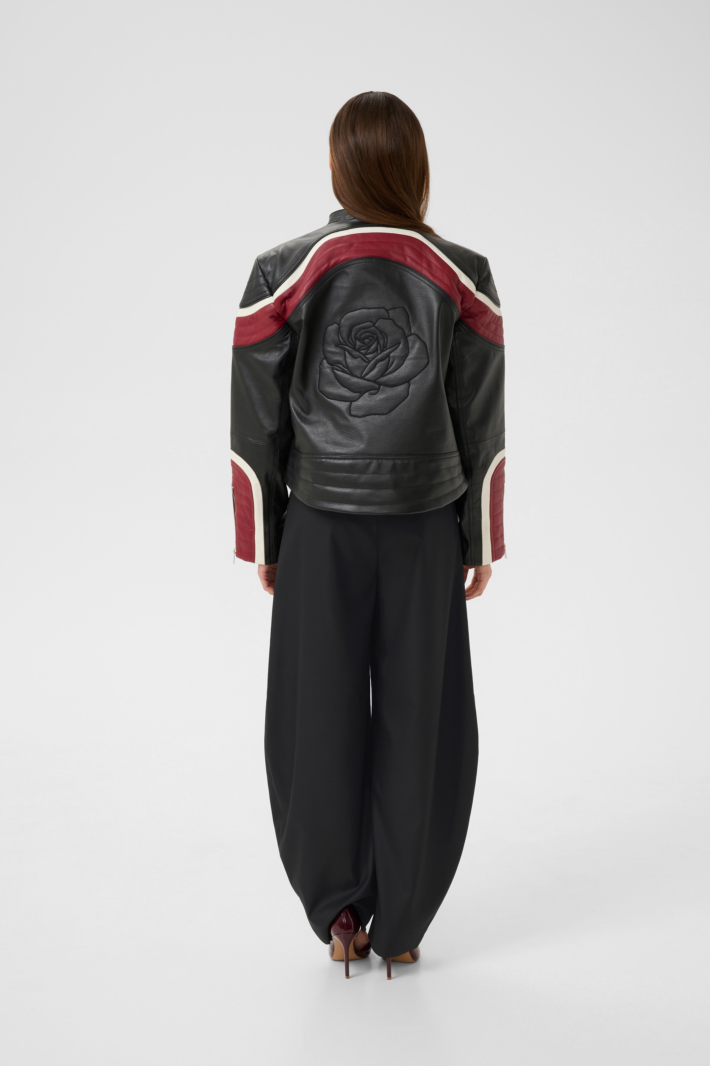 GZcallia Barrel-Hose LOOKBOOK BACK 10910449-100017