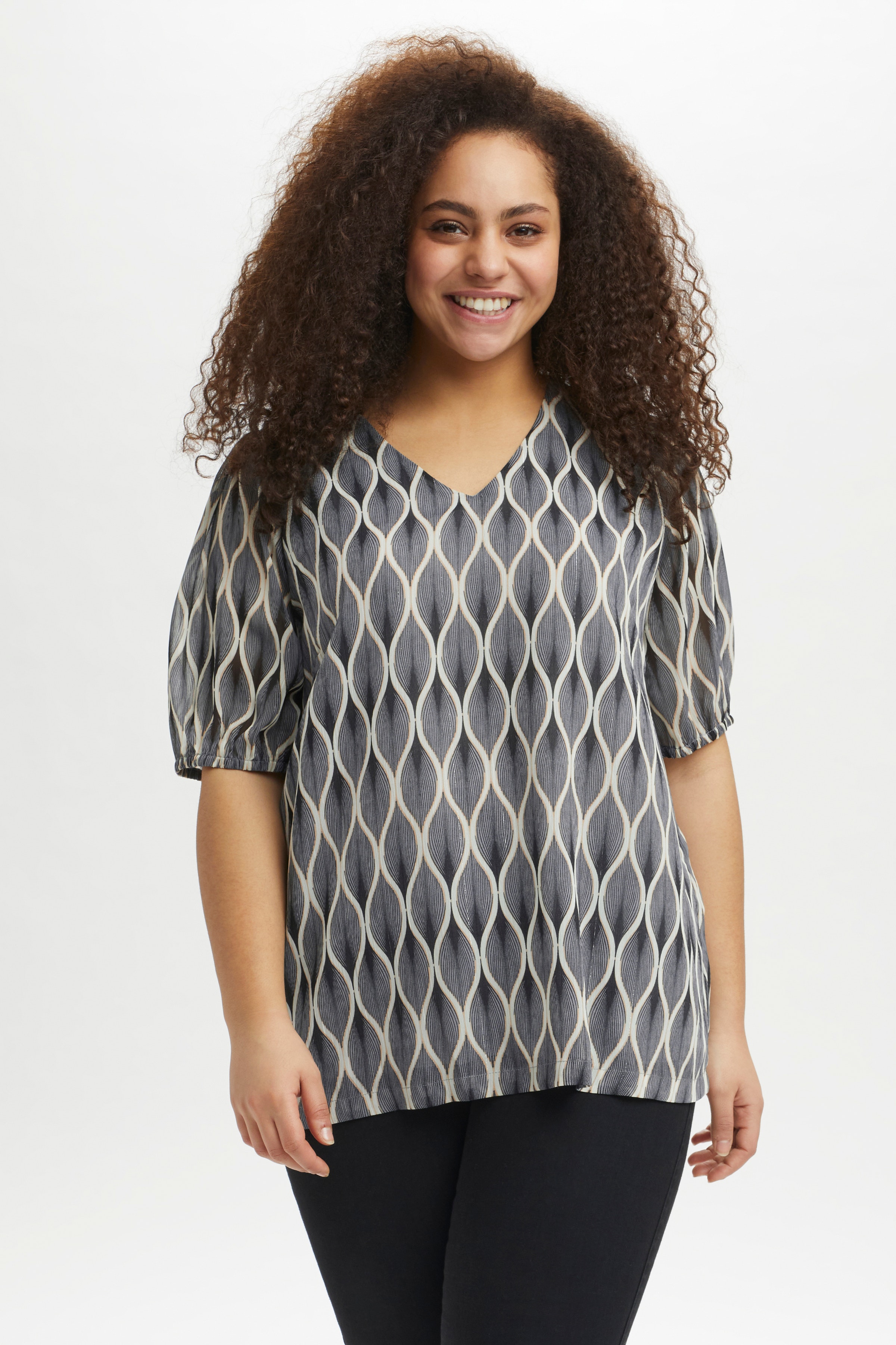 KCsmilla Blouse with long sleeve LOOKBOOK FRONT 10580516-101617