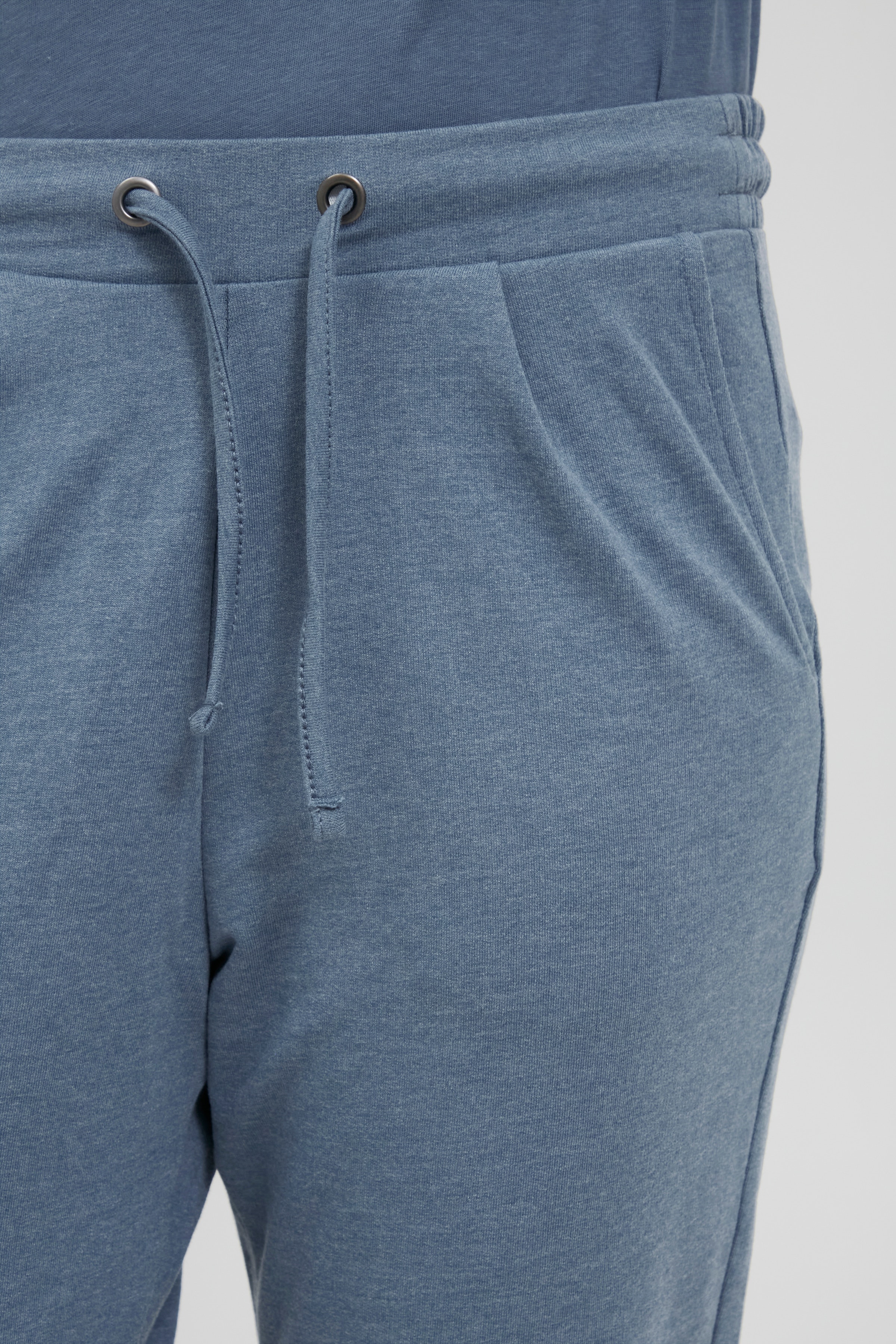 FRBESWEAT Trousers LOOKBOOK FRONT 20609437-184028