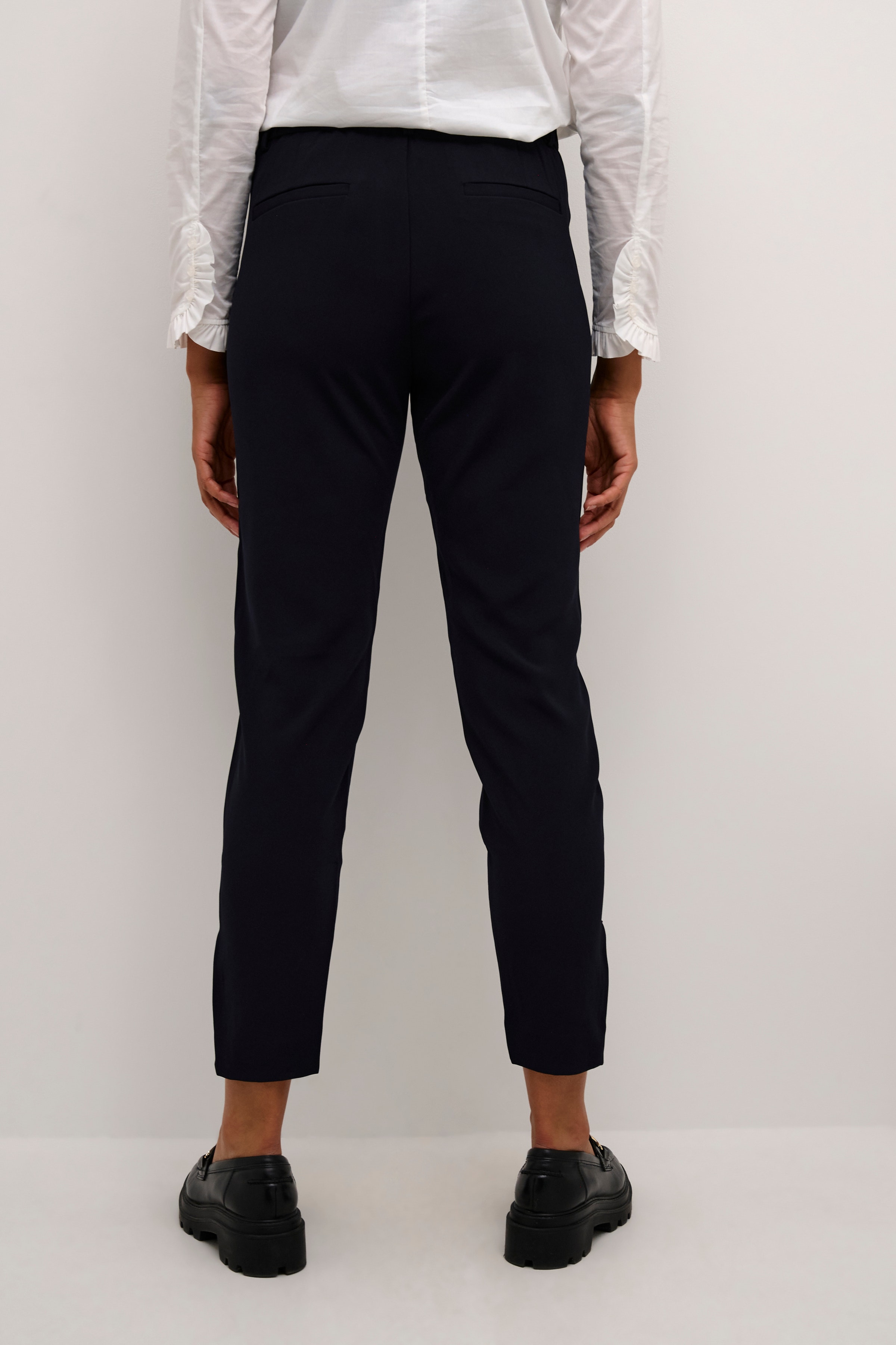 Nica Trousers LOOKBOOK BACK 30104179-10299