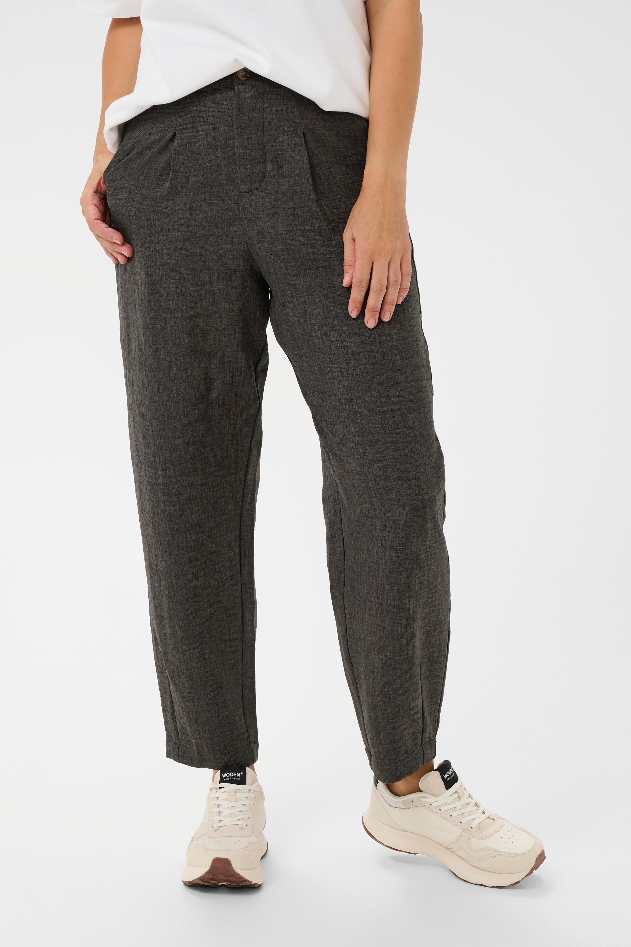 BPoda Hose LOOKBOOK FRONT 40200036-100125