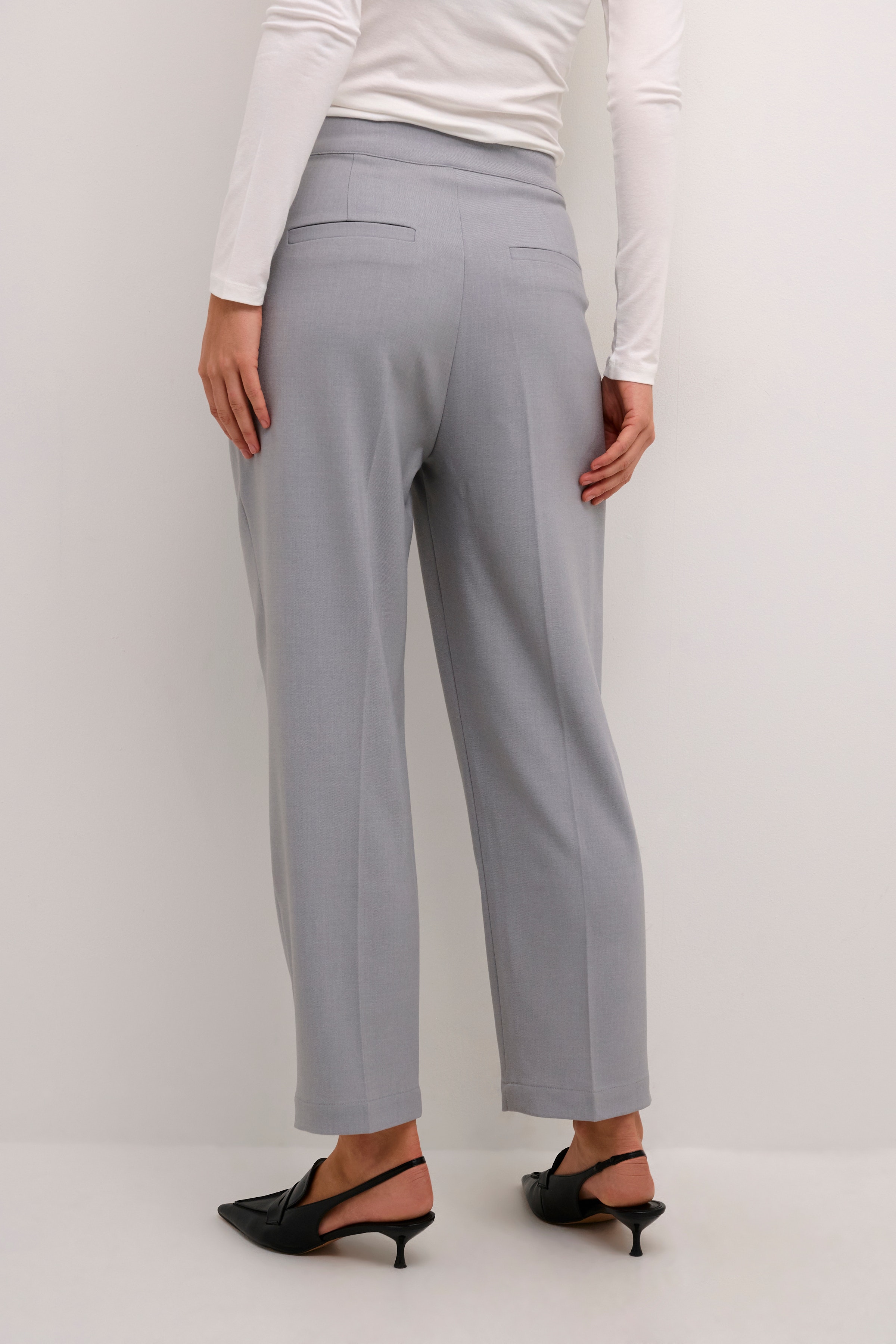 KAmerle Trousers LOOKBOOK BACK 10509194-100123