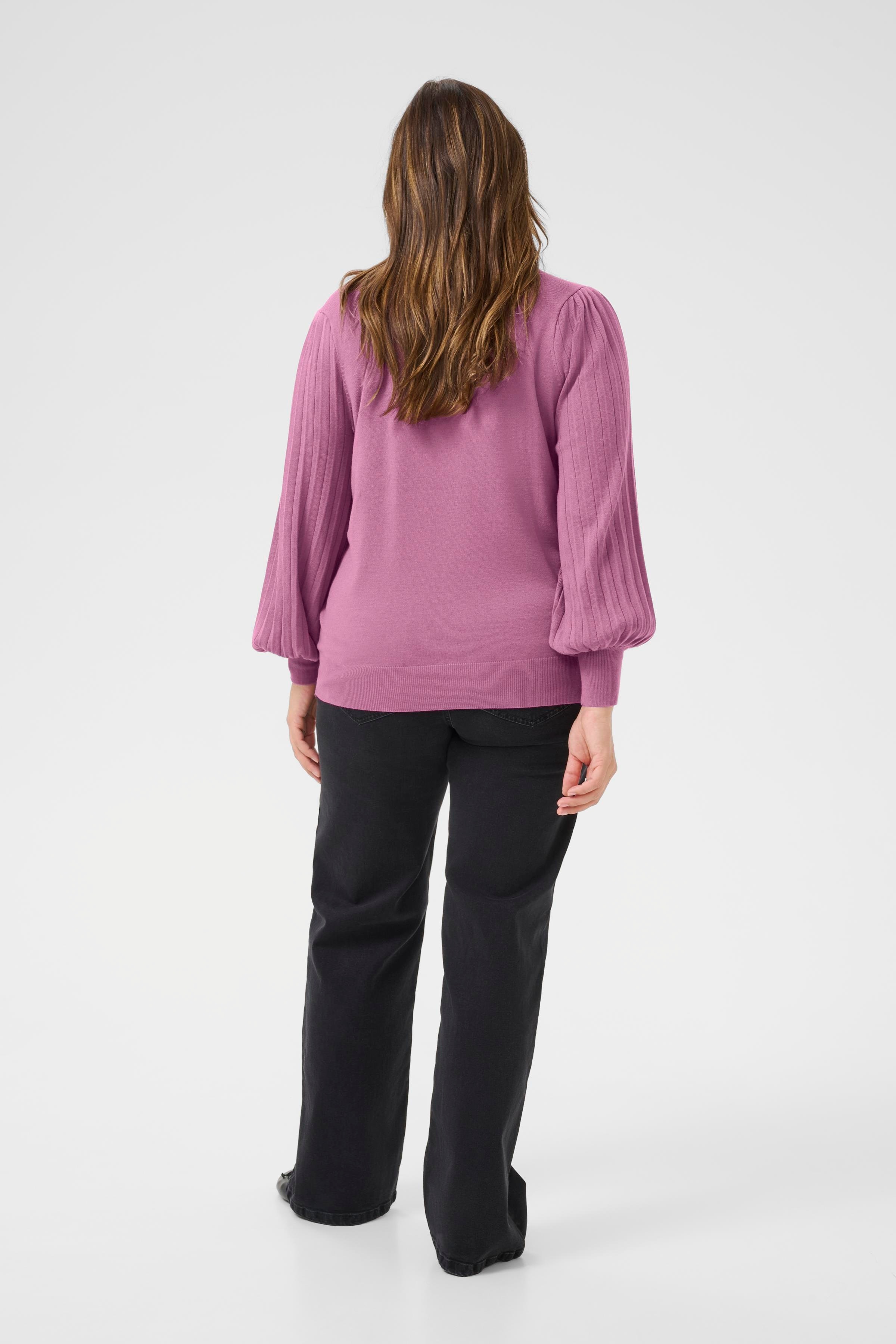 KCloni Pullover LOOKBOOK BACK 10581811-181709