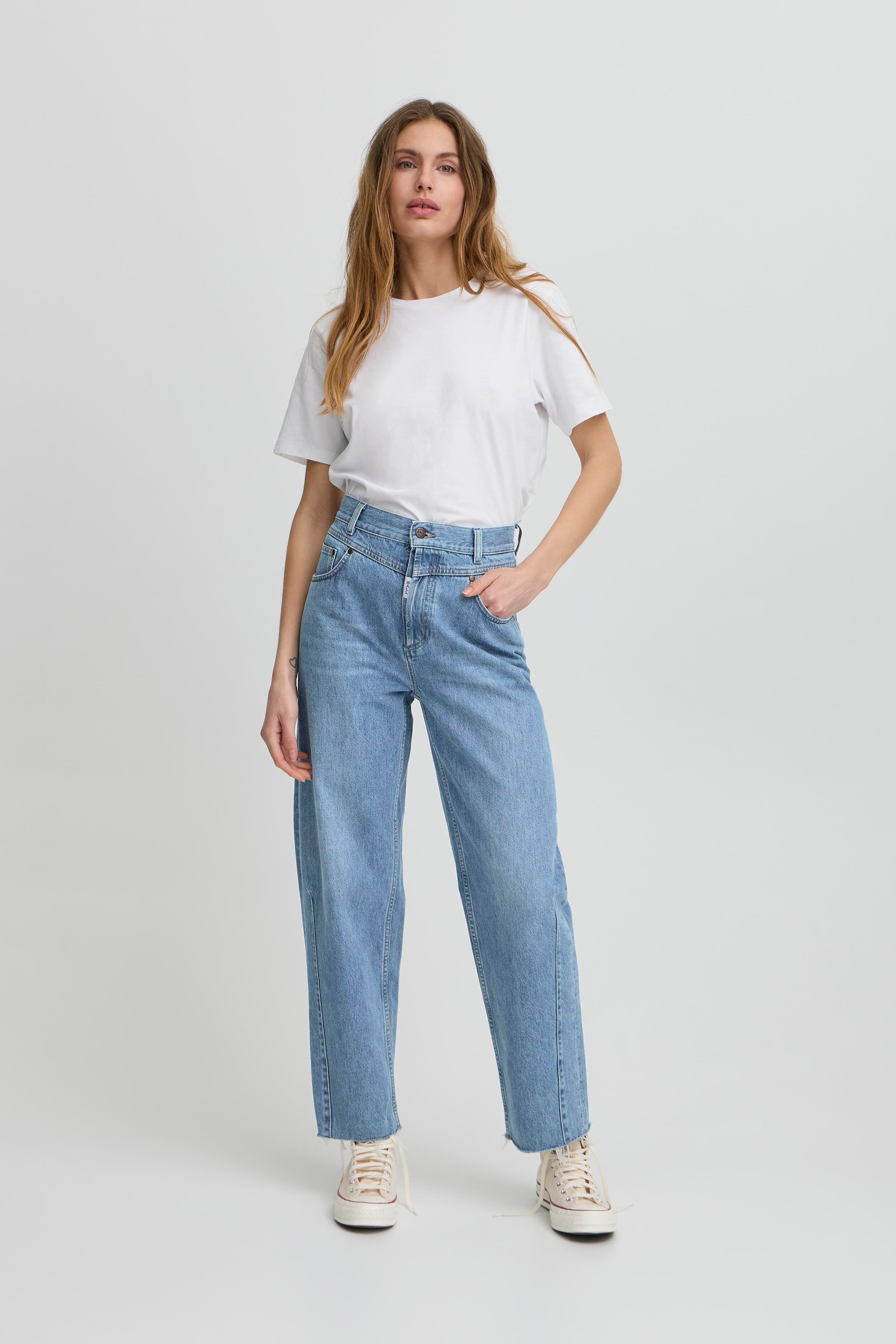 BACAMMEO Cropped Jeans LOOKBOOK FRONT 50405082-204026