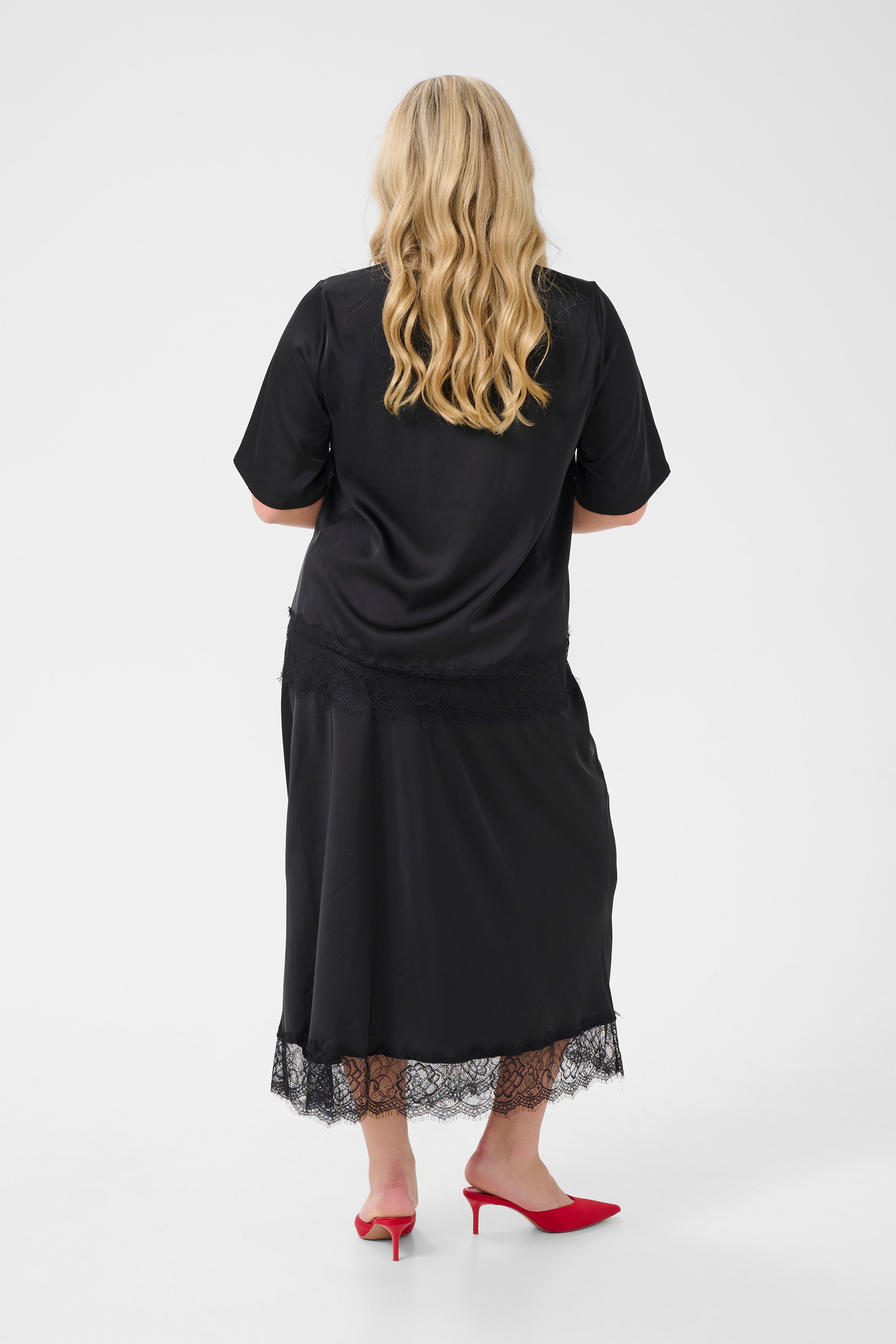 KChilla Bluse LOOKBOOK BACK 10583479-100121