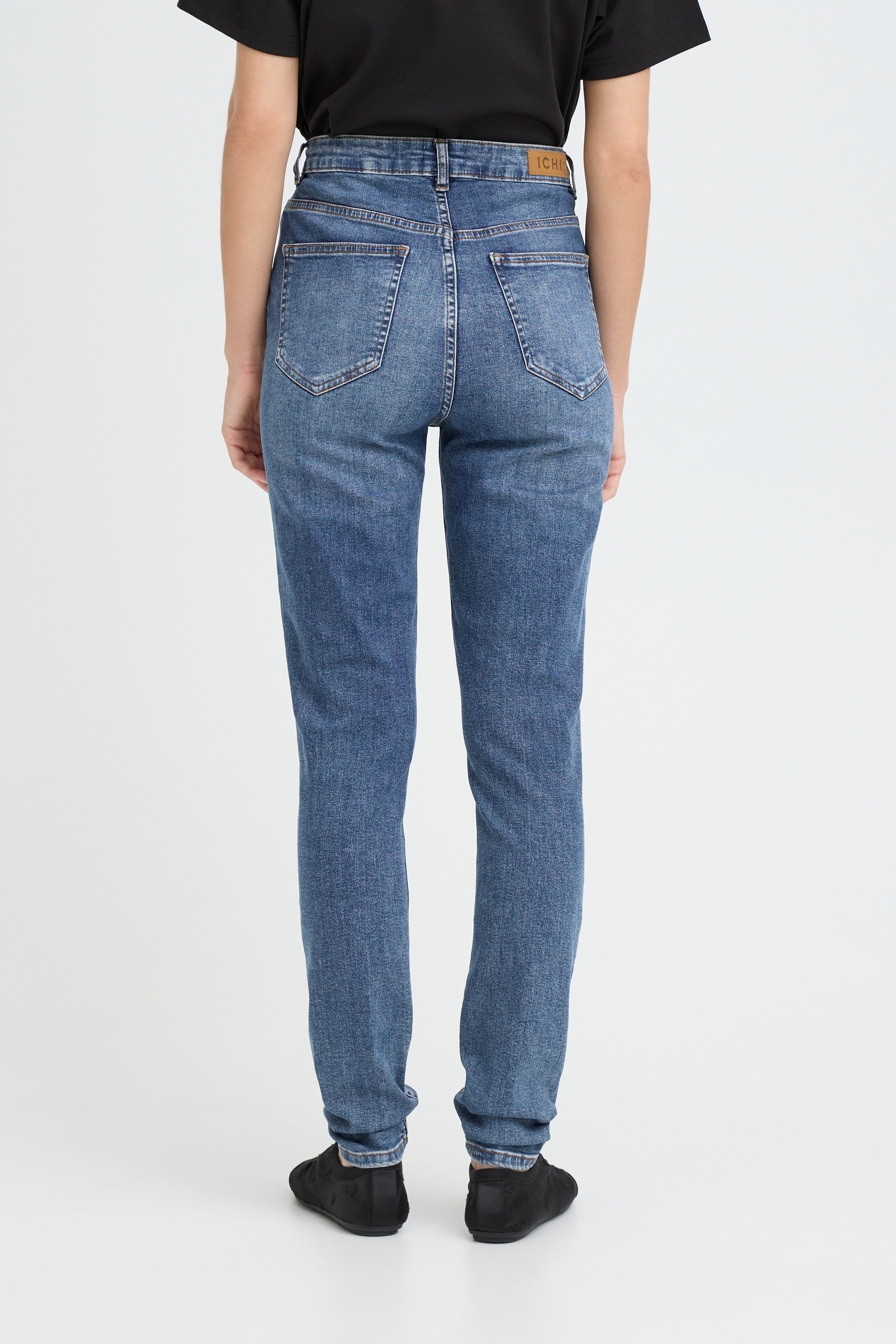 IHTWIGGY Jeans LOOKBOOK BACK 20122631-200339
