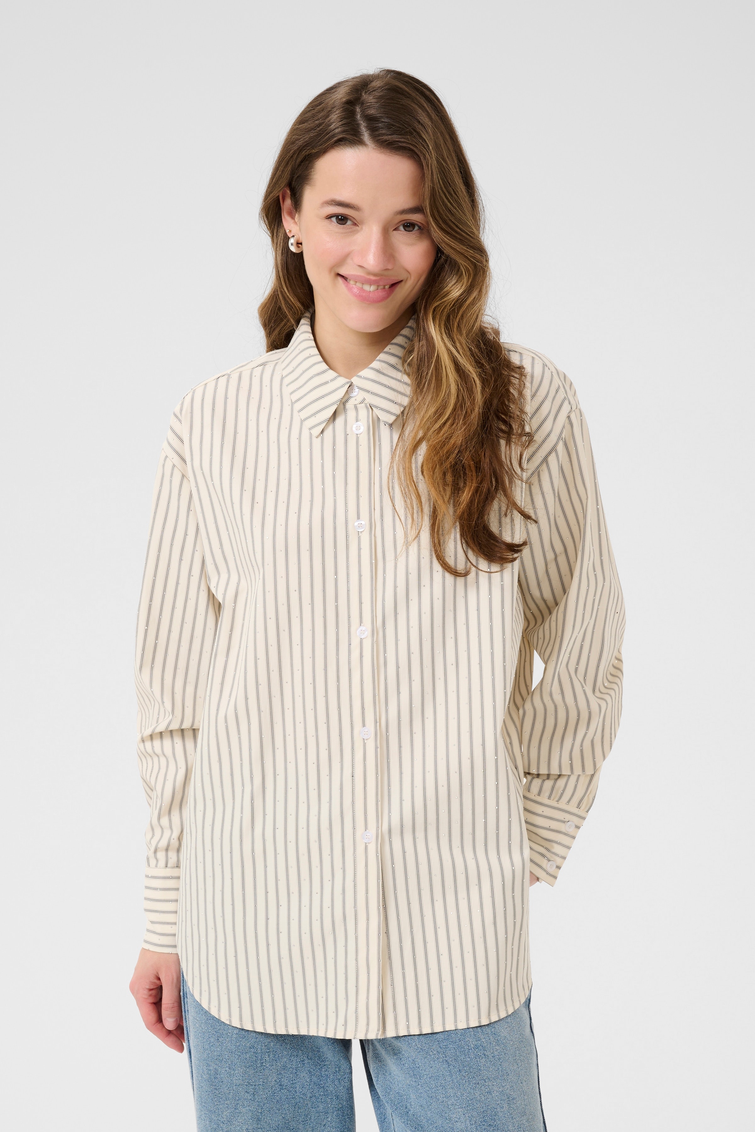 KAvictoria Hemd LOOKBOOK FRONT 10510585-108232