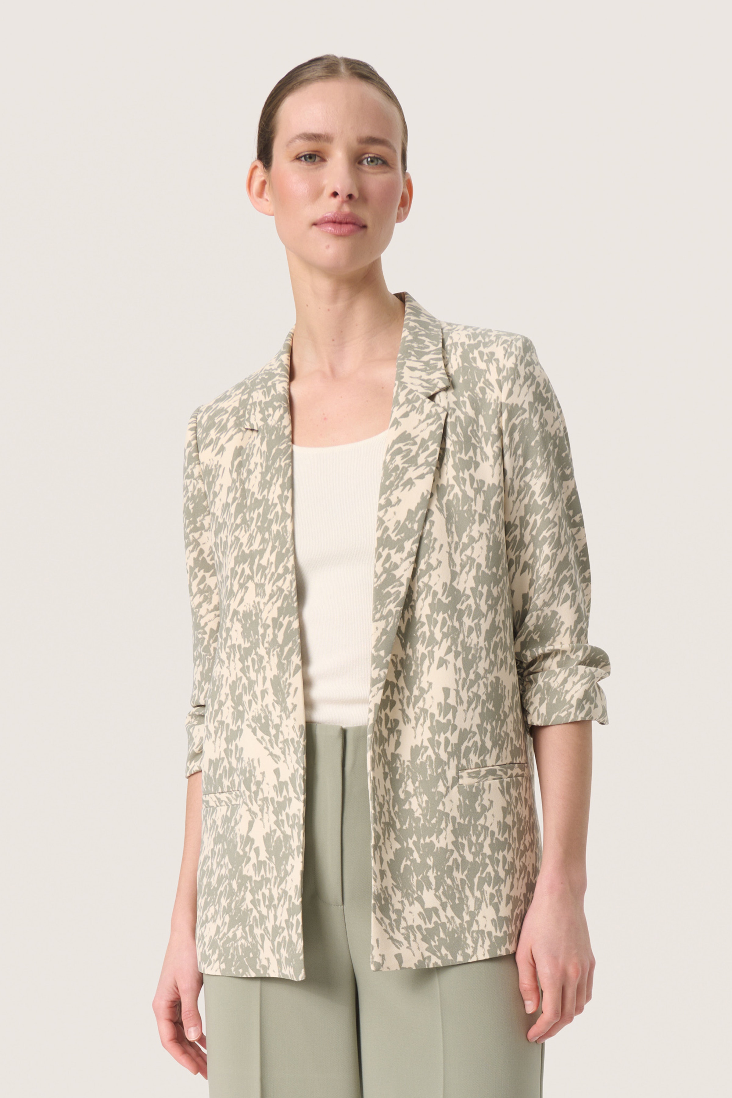 SLShirley Blazer LOOKBOOK FRONT 30405041-303061