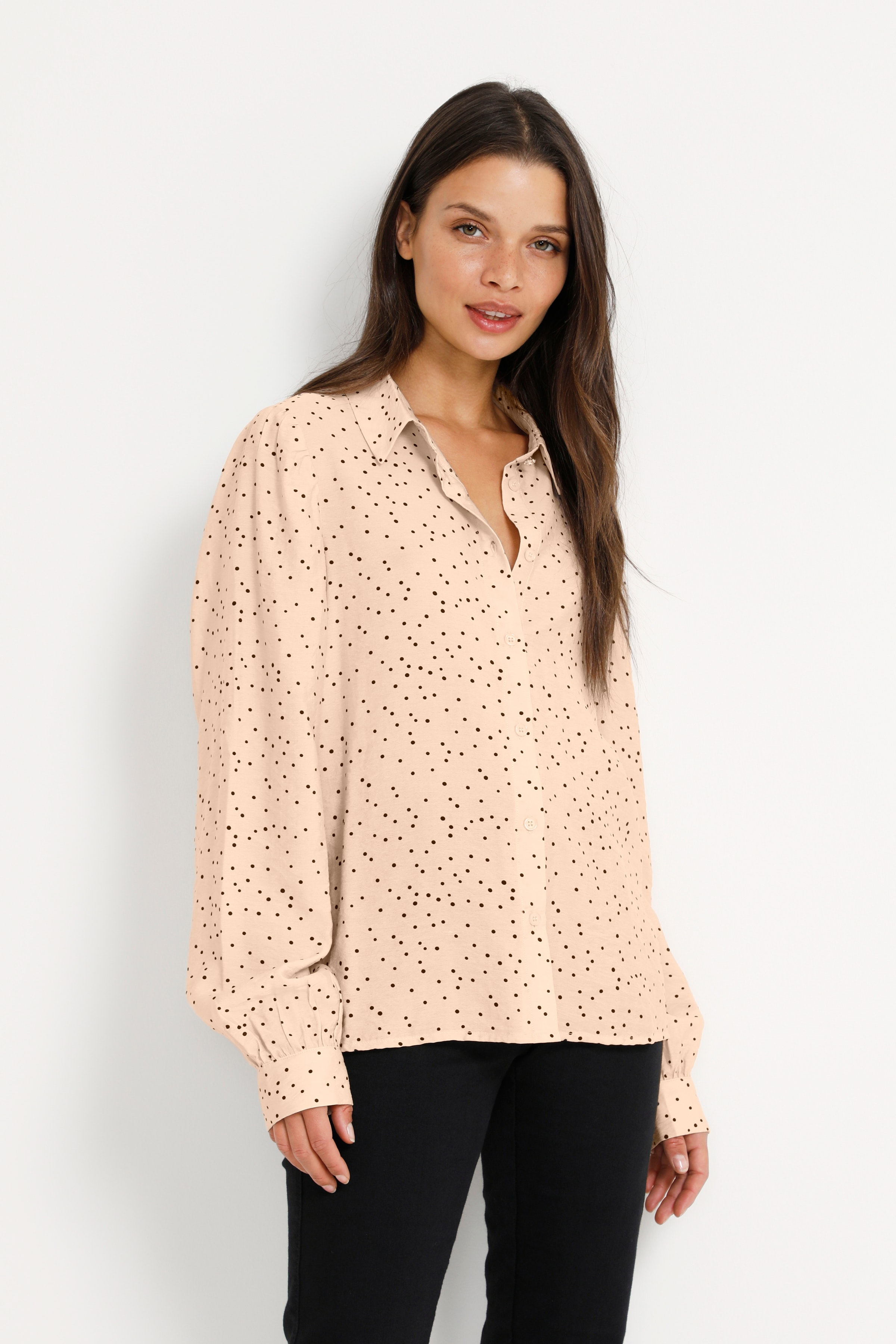 KAdidi Skjorte LOOKBOOK FRONT 10506593-102902