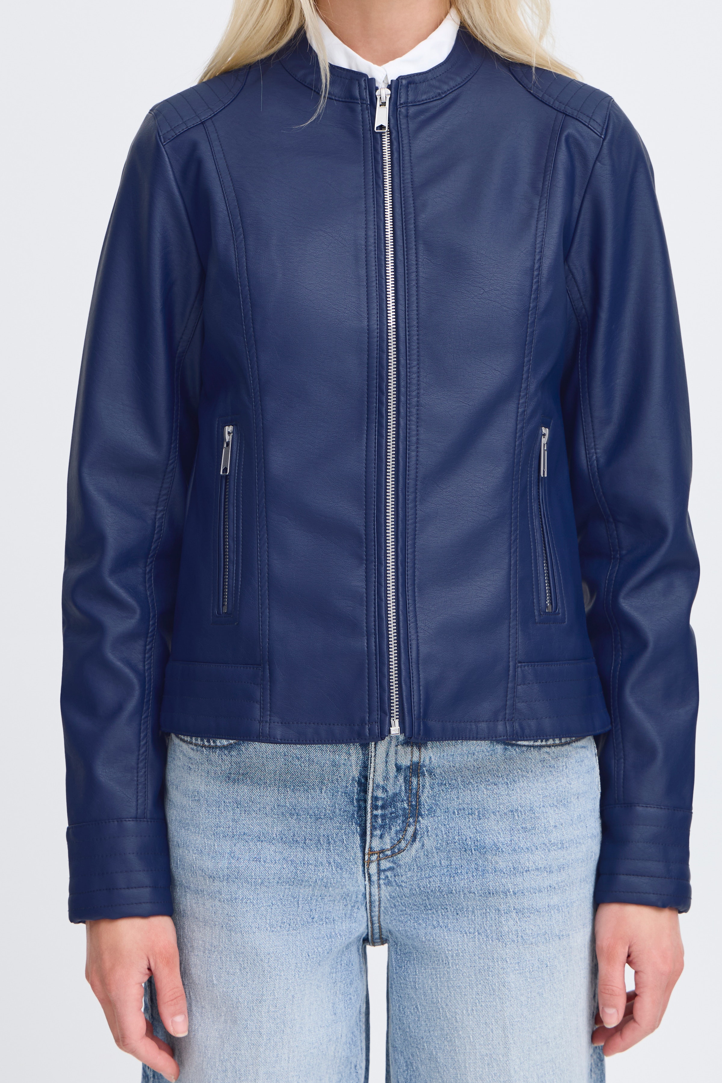 BYACOM Ytterplagg LOOKBOOK DETAIL 20809396-193933