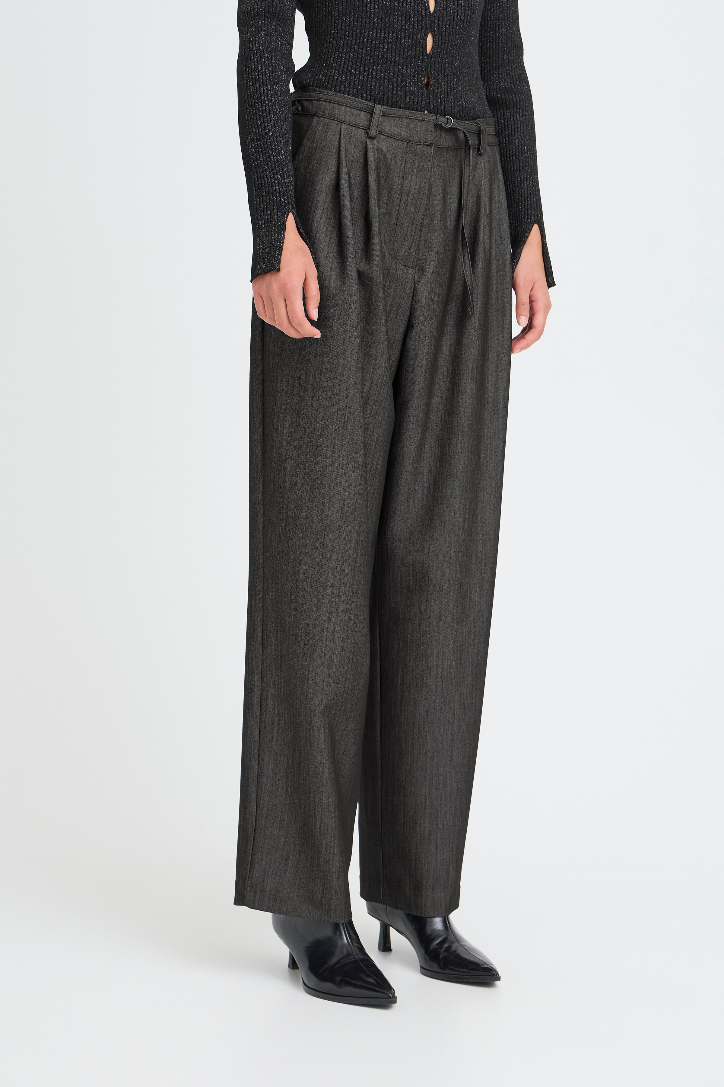 IHLIVOLA Trousers LOOKBOOK FRONT 20124740-194008