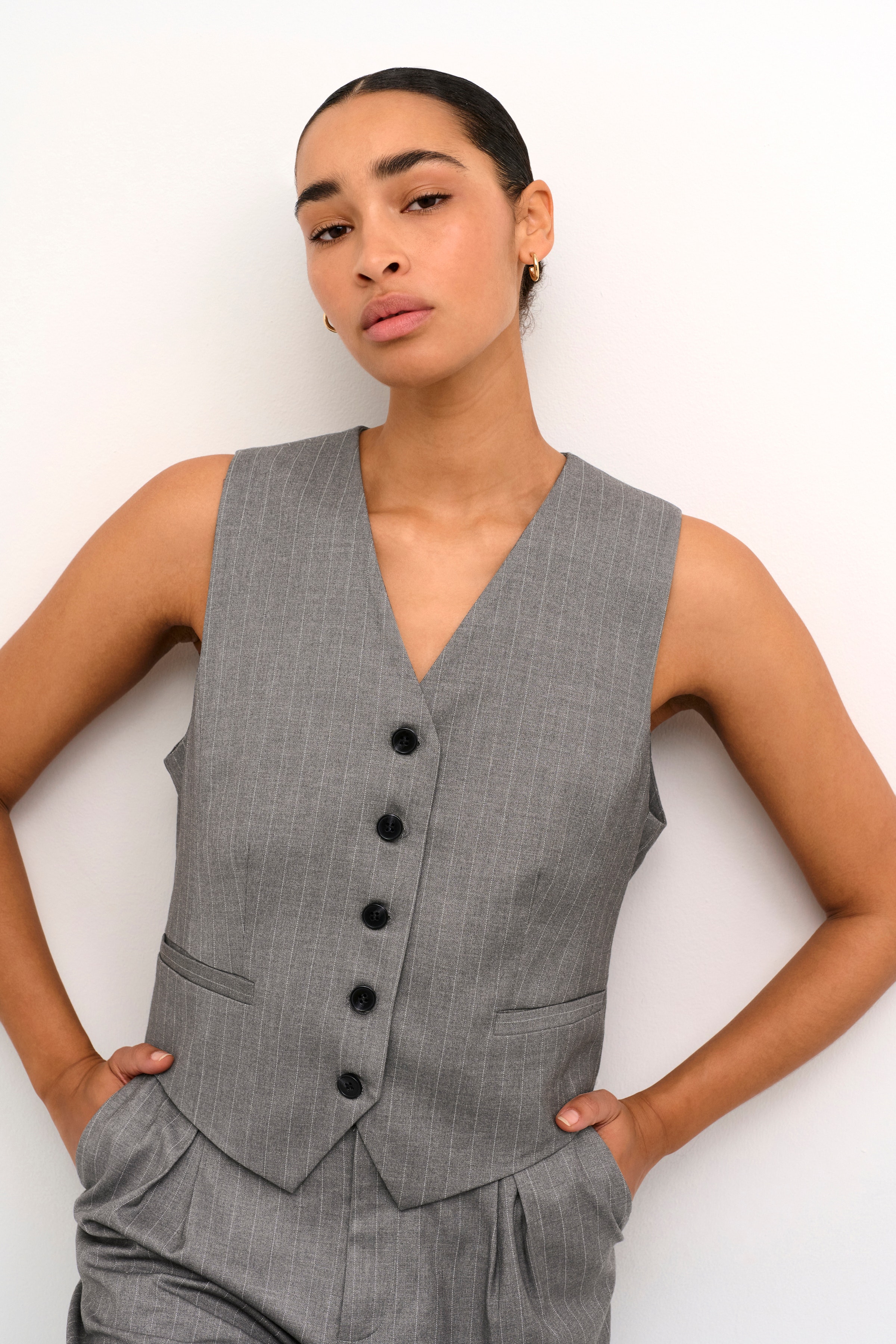 KAdori Waistcoat LOOKBOOK DETAIL 10508985-106456