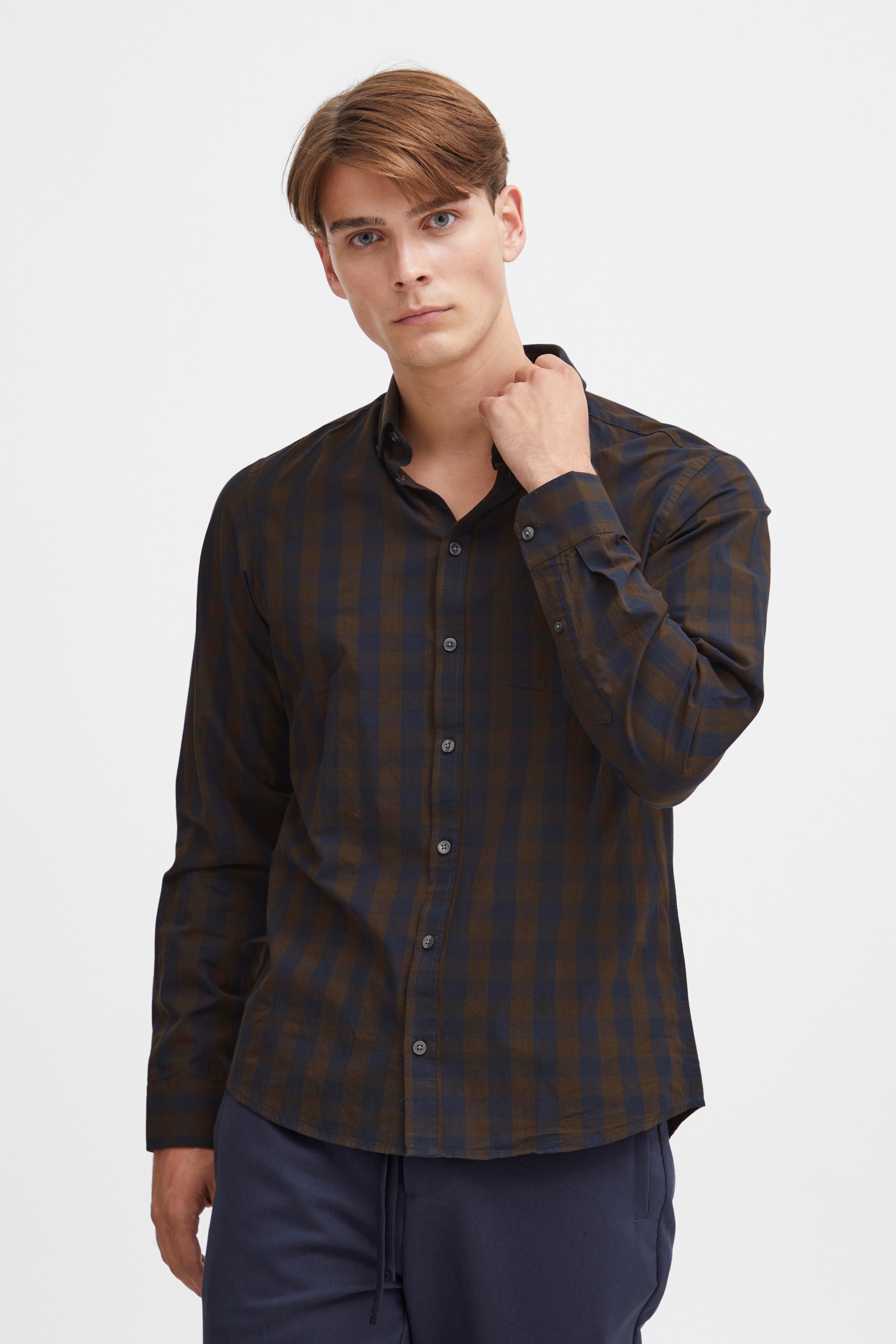 CFANTON Shirt LOOKBOOK FRONT 20504874-194013