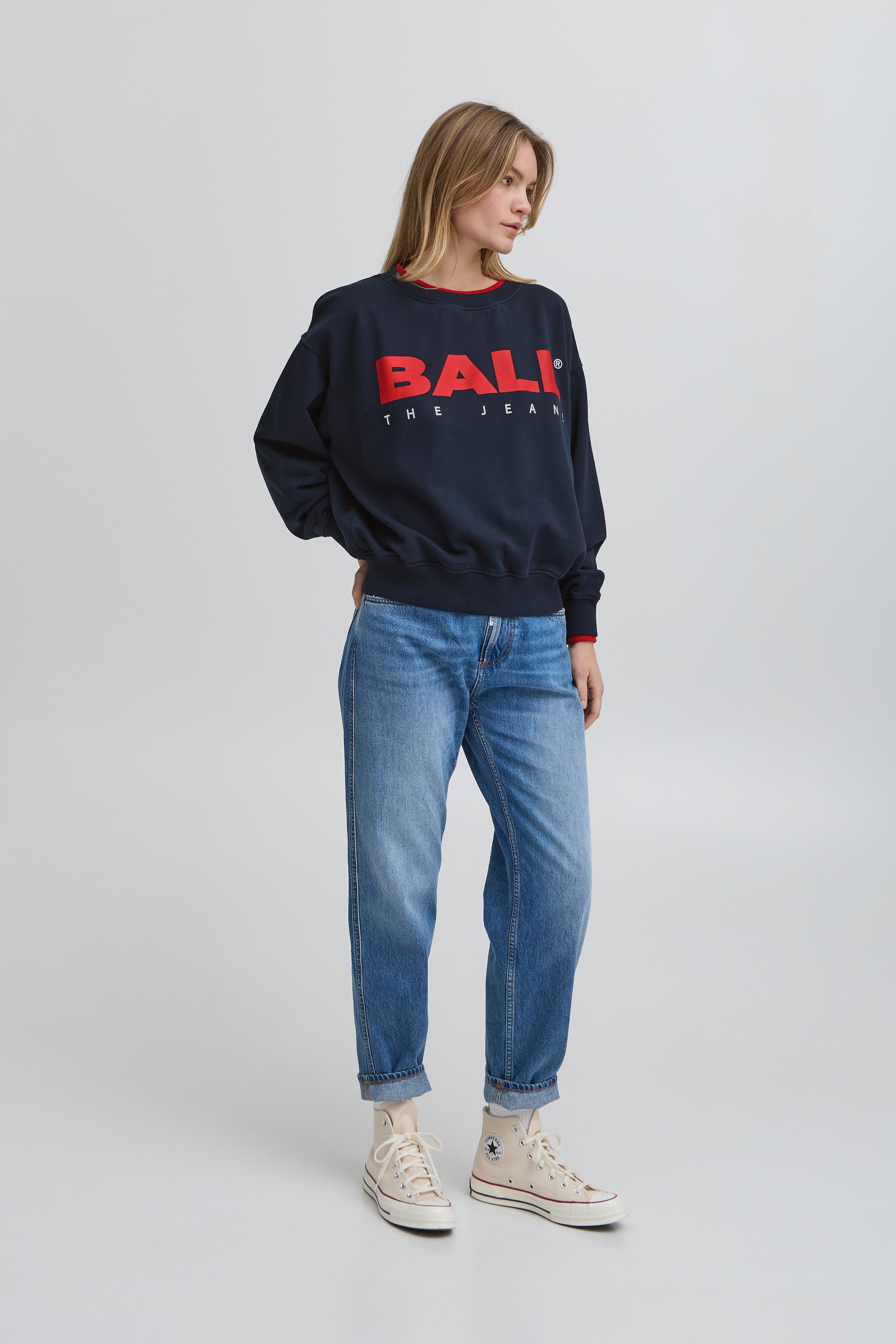 BASIMONA Sweatshirt LOOKBOOK FRONT 50405055-205327