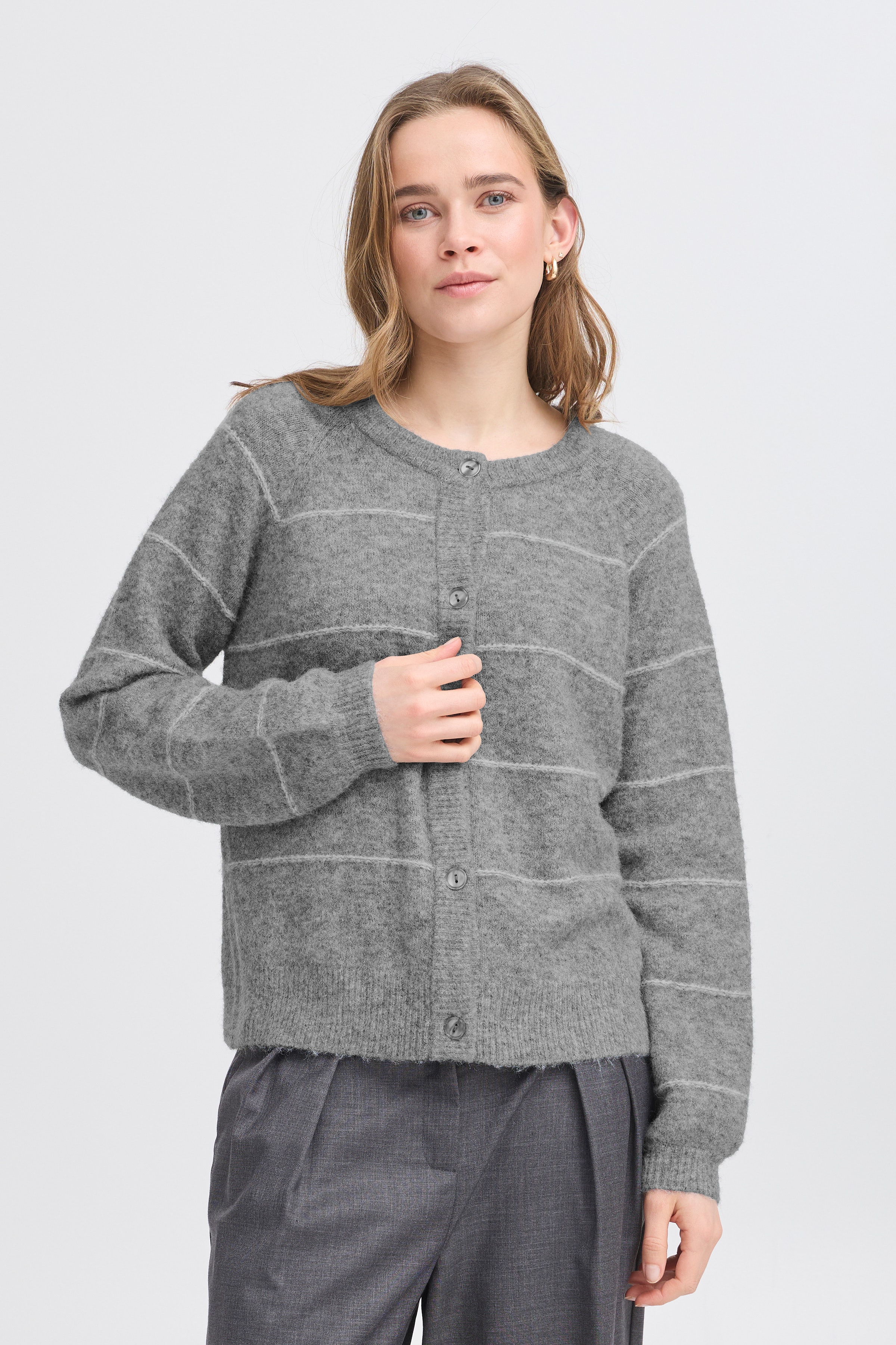 FRKENDRA Cardigan LOOKBOOK FRONT 20615962-200678