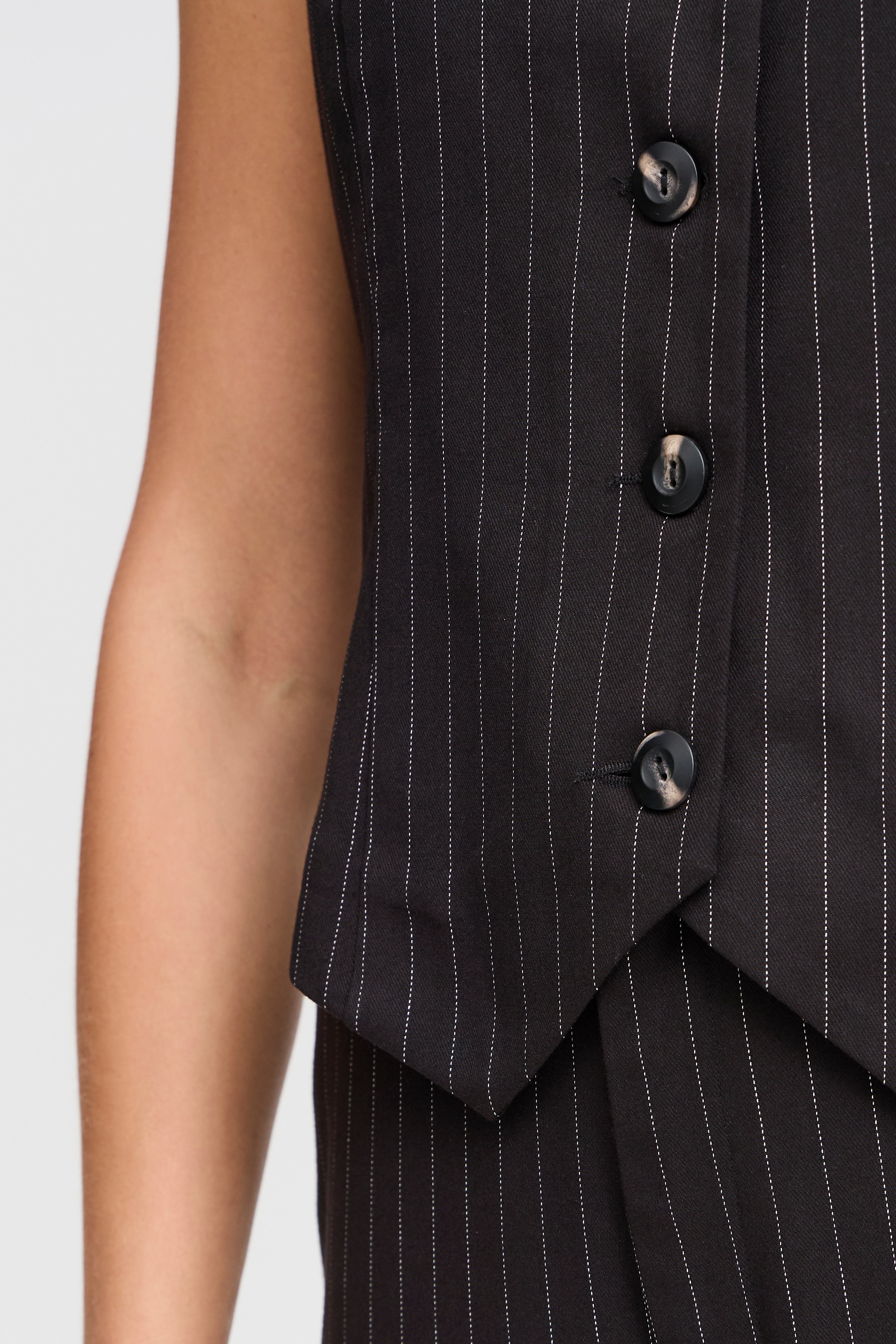 FRVENUS Vest LOOKBOOK DETAIL 20614945-200115
