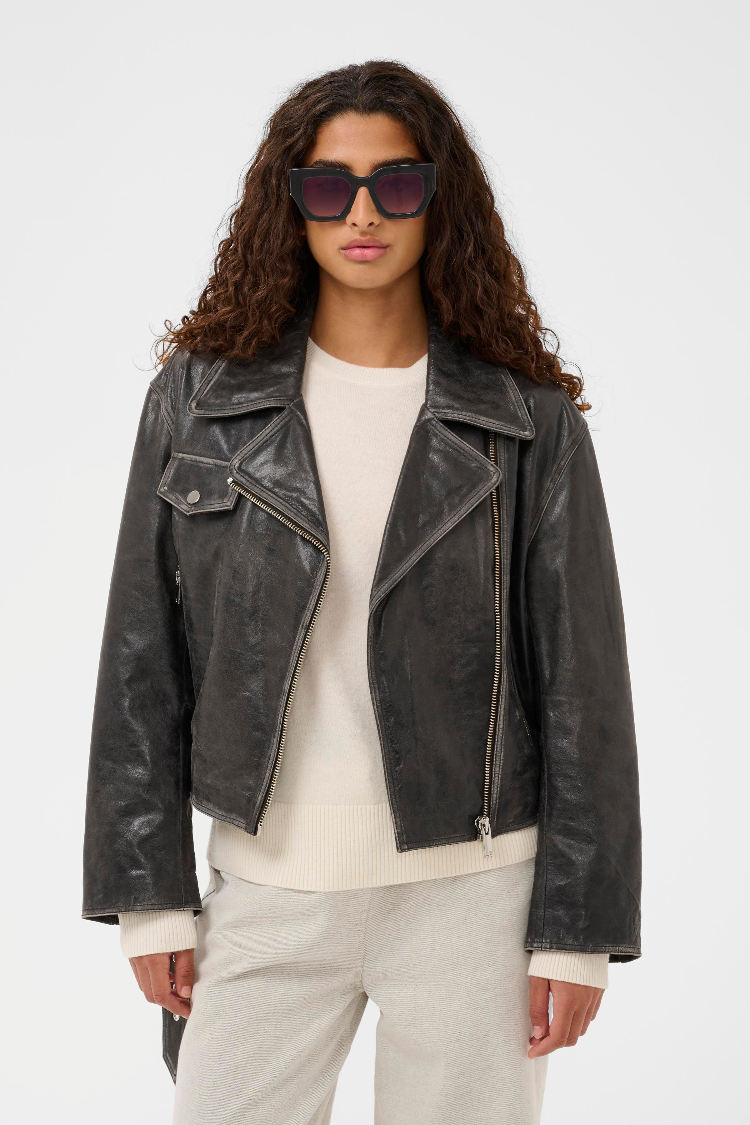 SLChase Sonnenbrille LOOKBOOK FRONT 30408227-194008