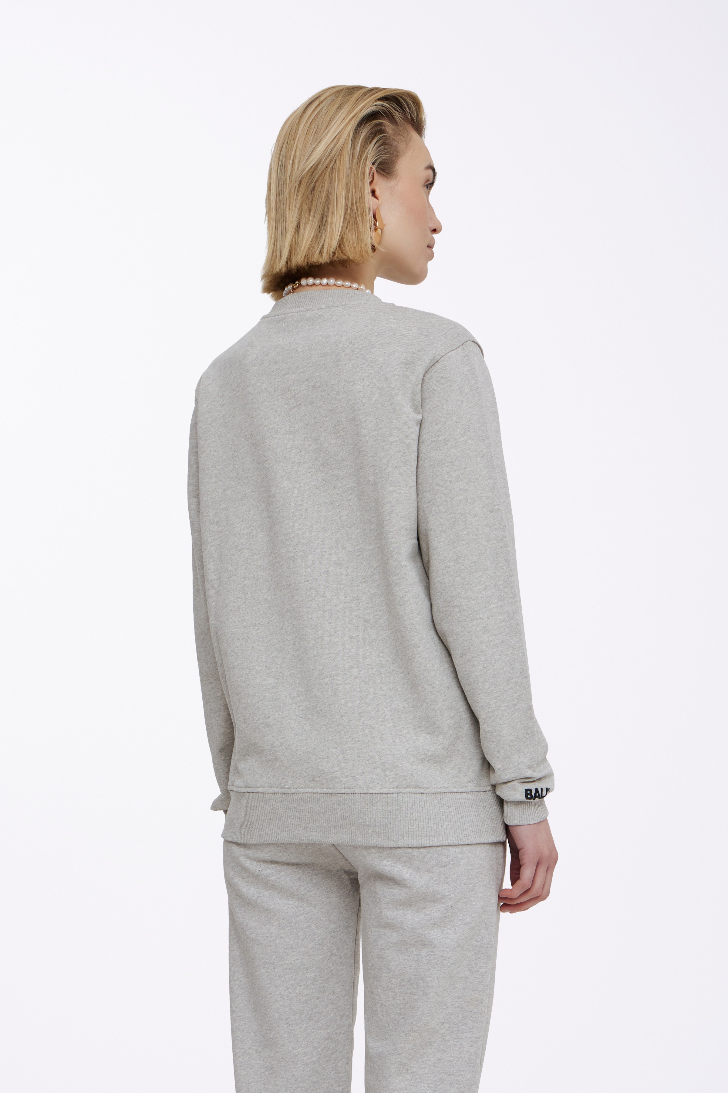 L. TAYLOR SWEATSHIRT LOOKBOOK BACK 50400052-120404