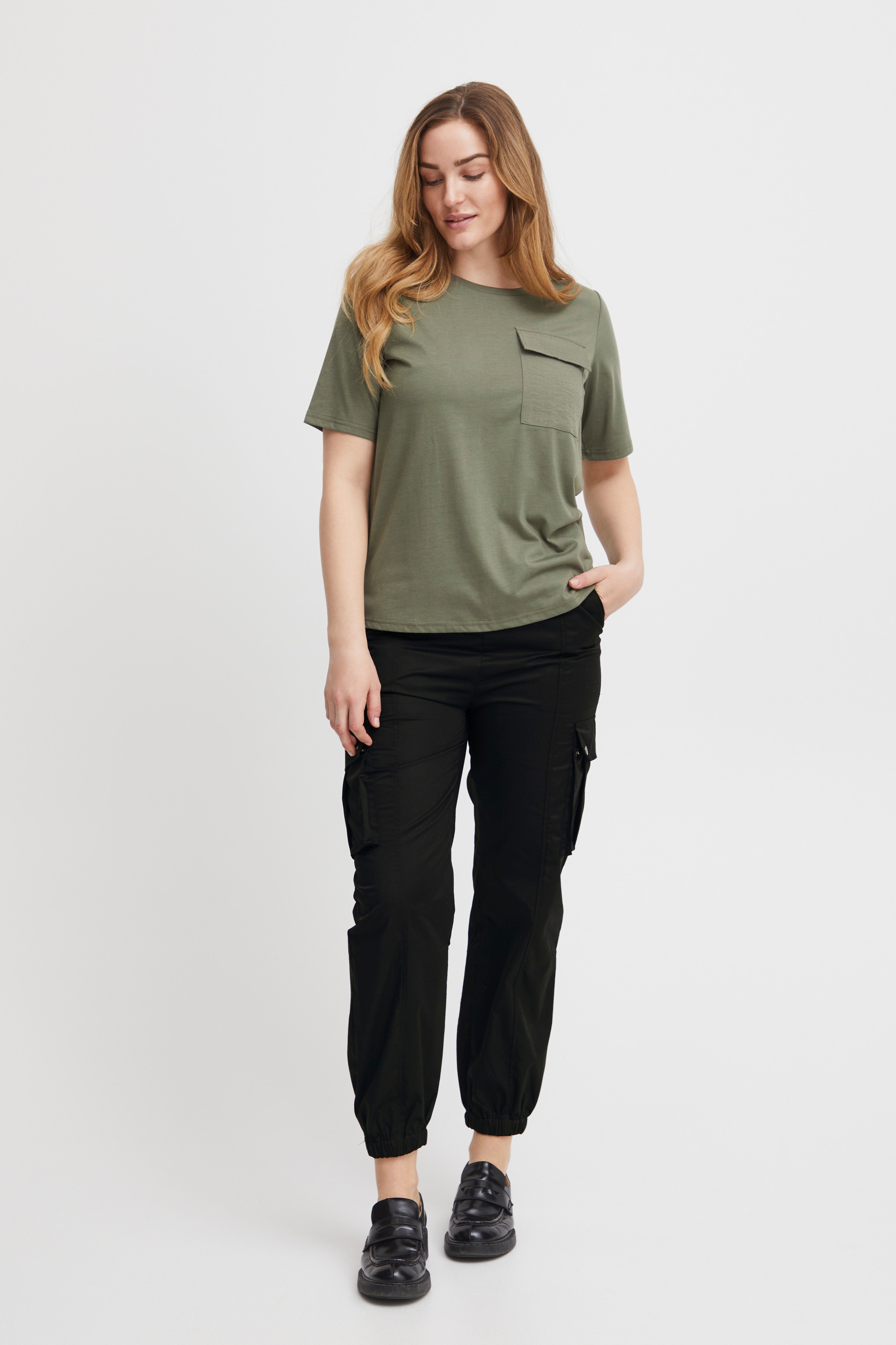 FXCOVINA Byxor LOOKBOOK FRONT 20613131-200113
