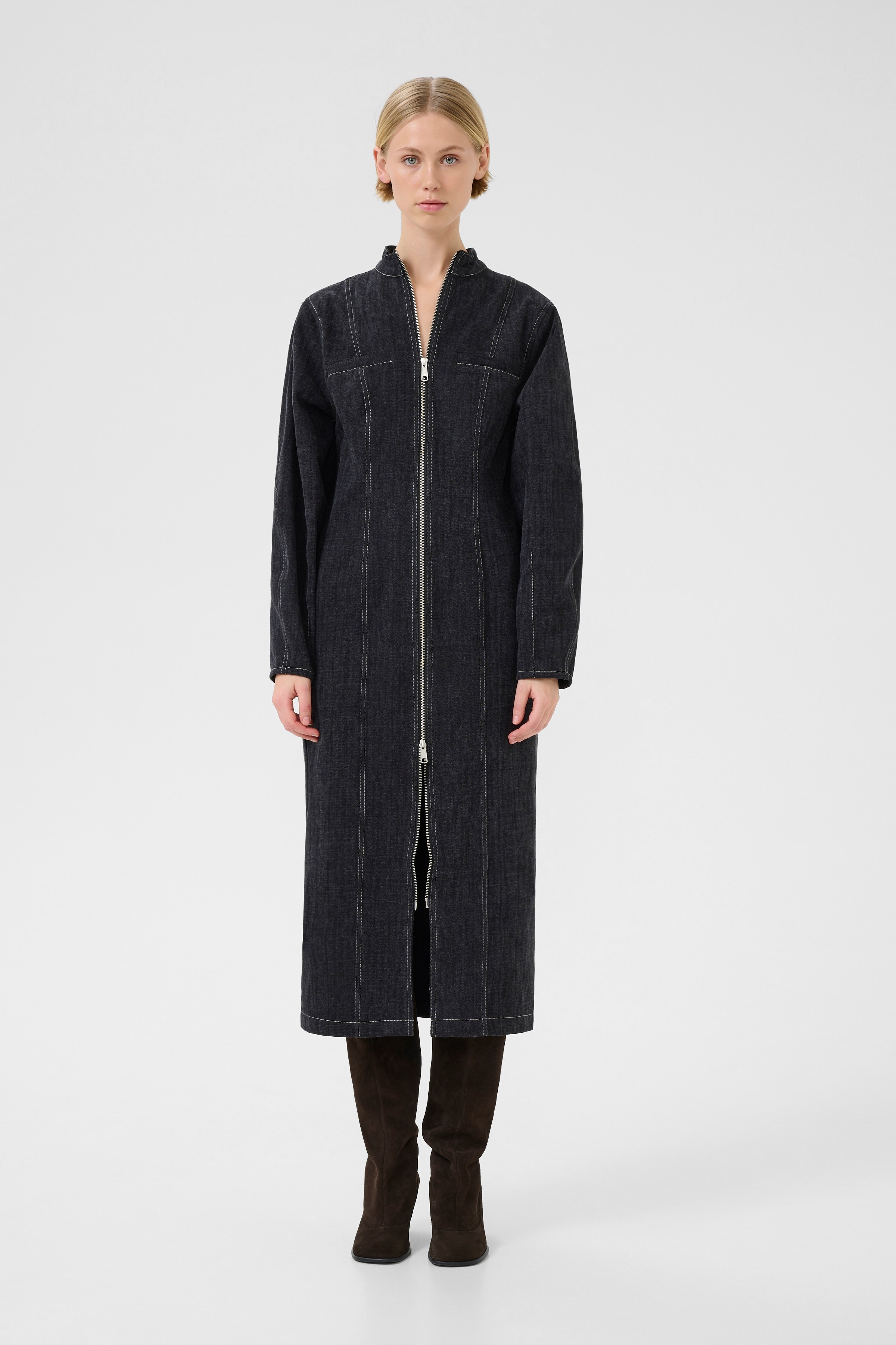 KBBeverly Dress LOOKBOOK FRONT 10105567-100133