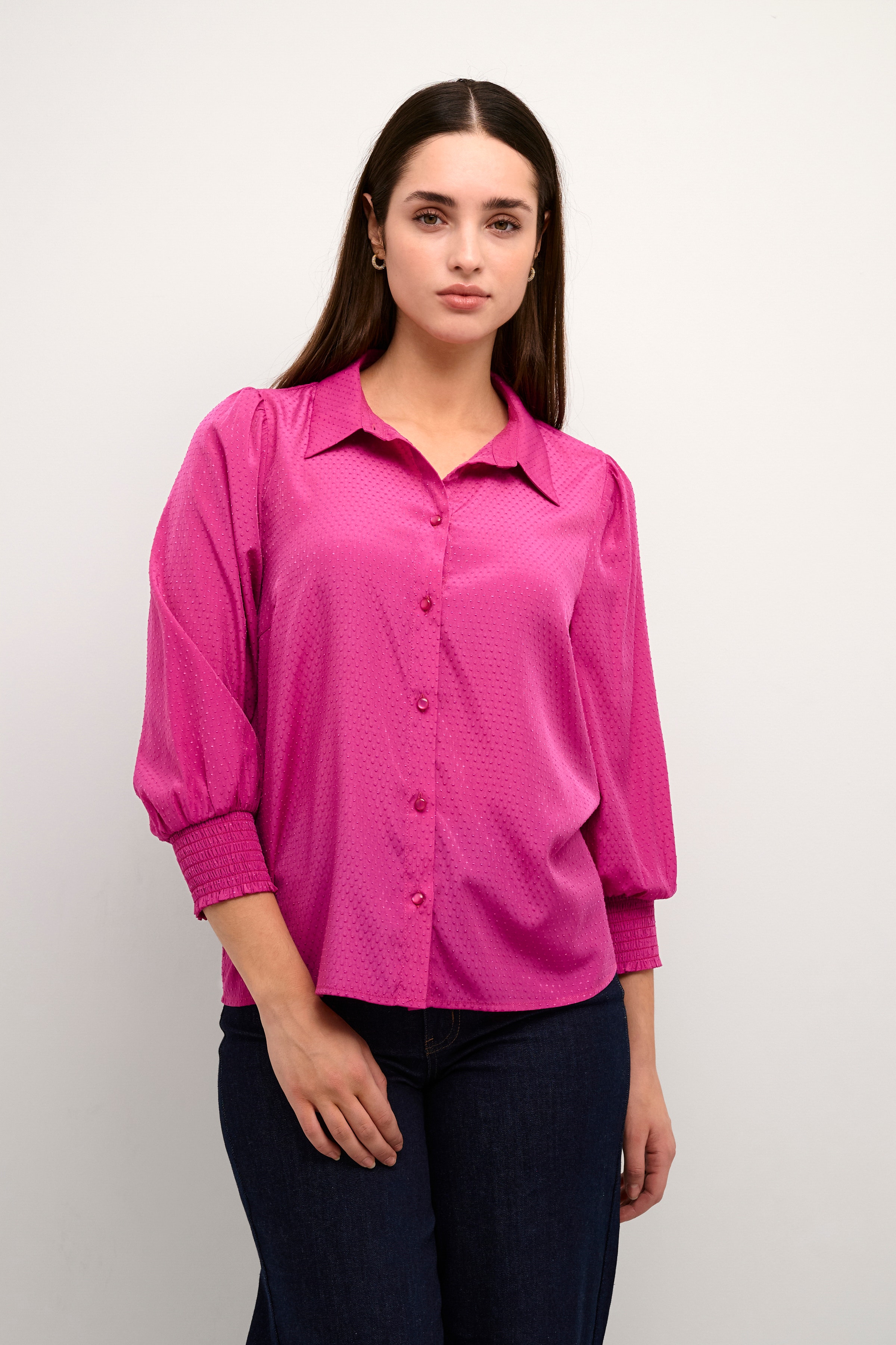 KAcatia Shirt LOOKBOOK FRONT 10506809-182328