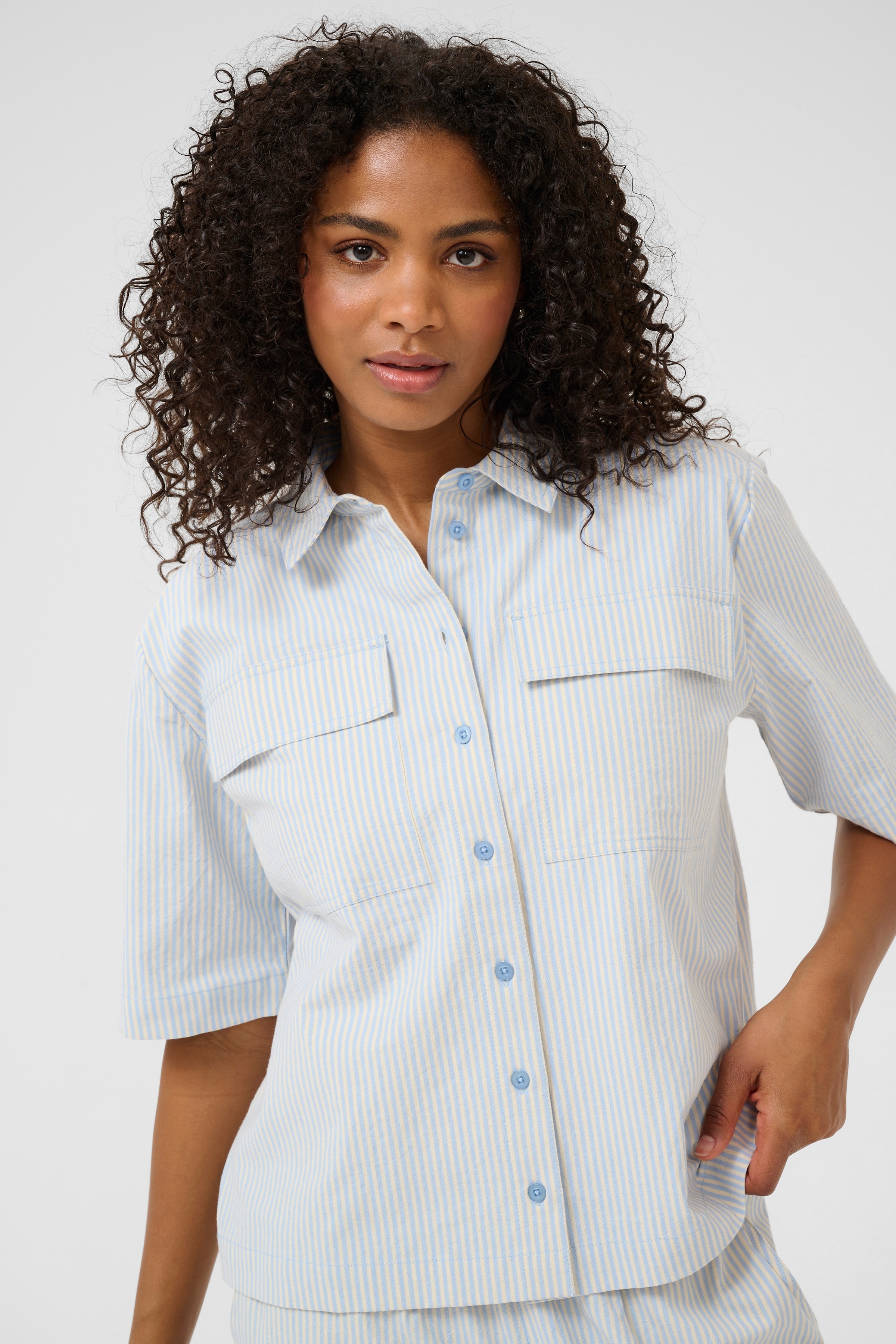 KAnaya Skjorte LOOKBOOK DETAIL 10510106-107728