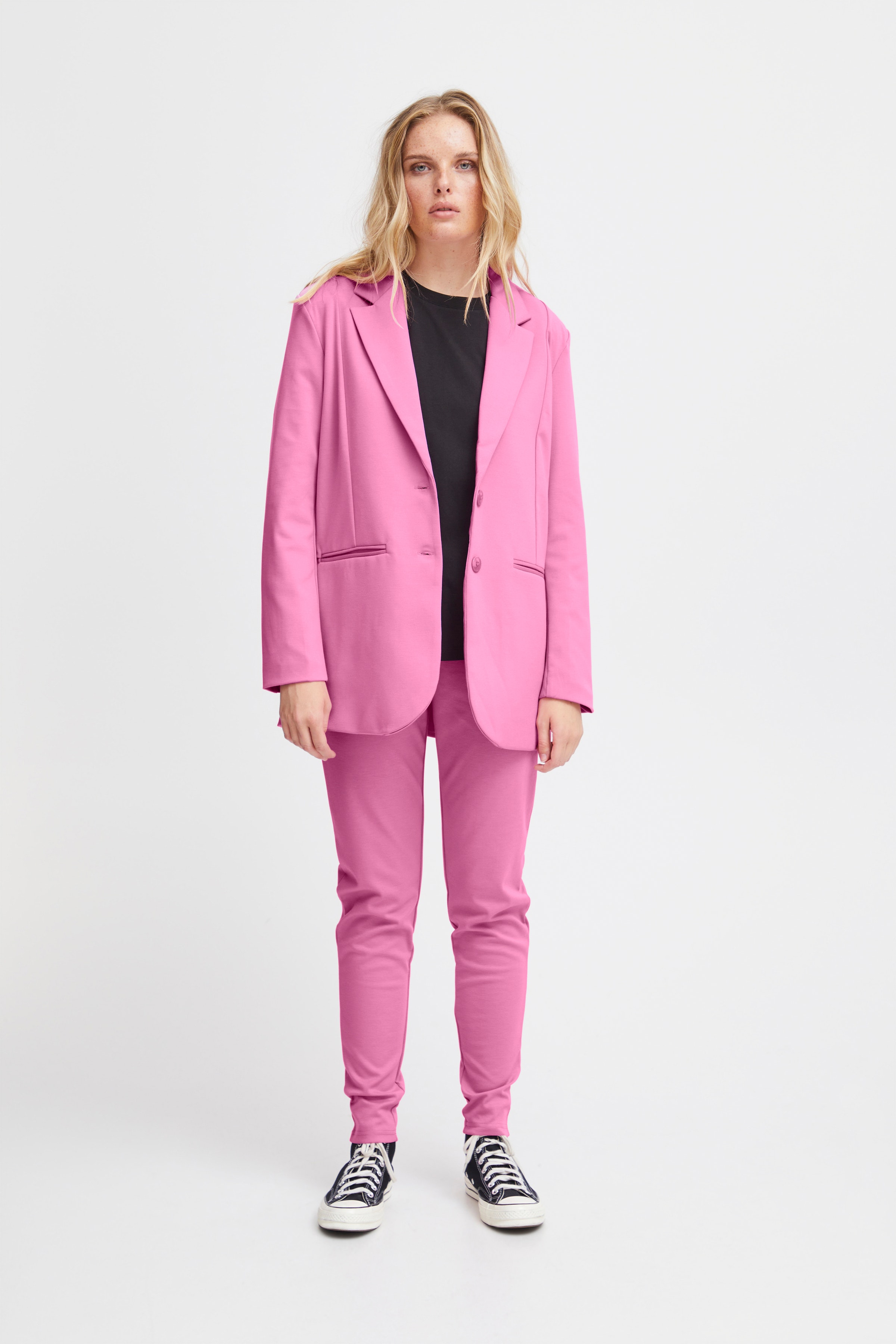 IHKATE Hose LOOKBOOK FRONT 20105036-172625