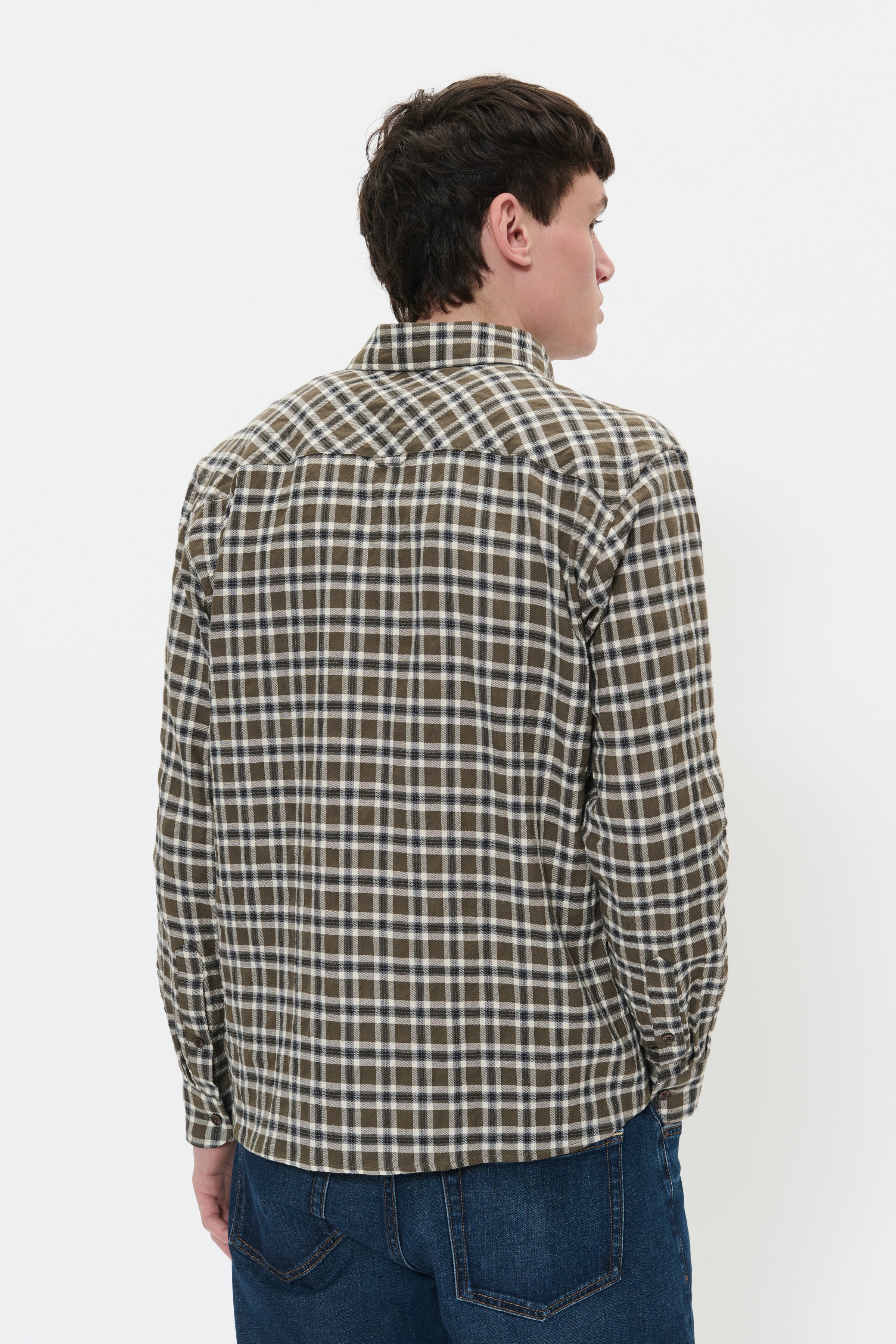 MAChristaldo Shirt LOOKBOOK BACK 30208552-190515