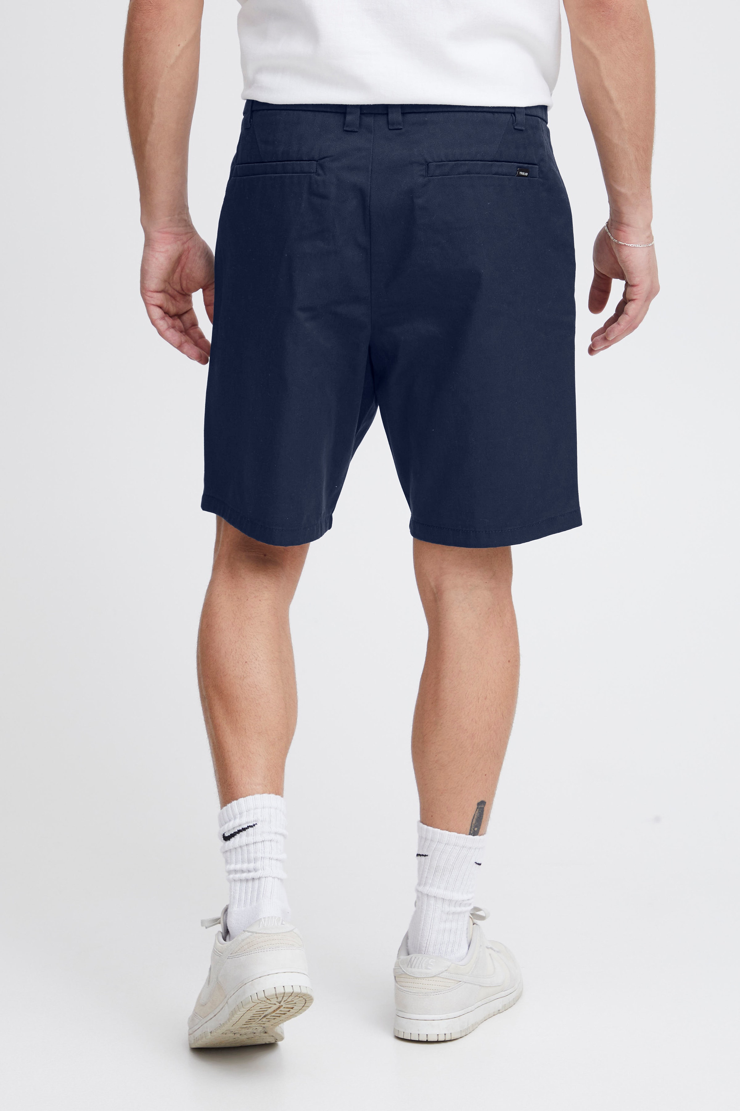 SDELDRIC Shorts LOOKBOOK BACK 21107653-194010