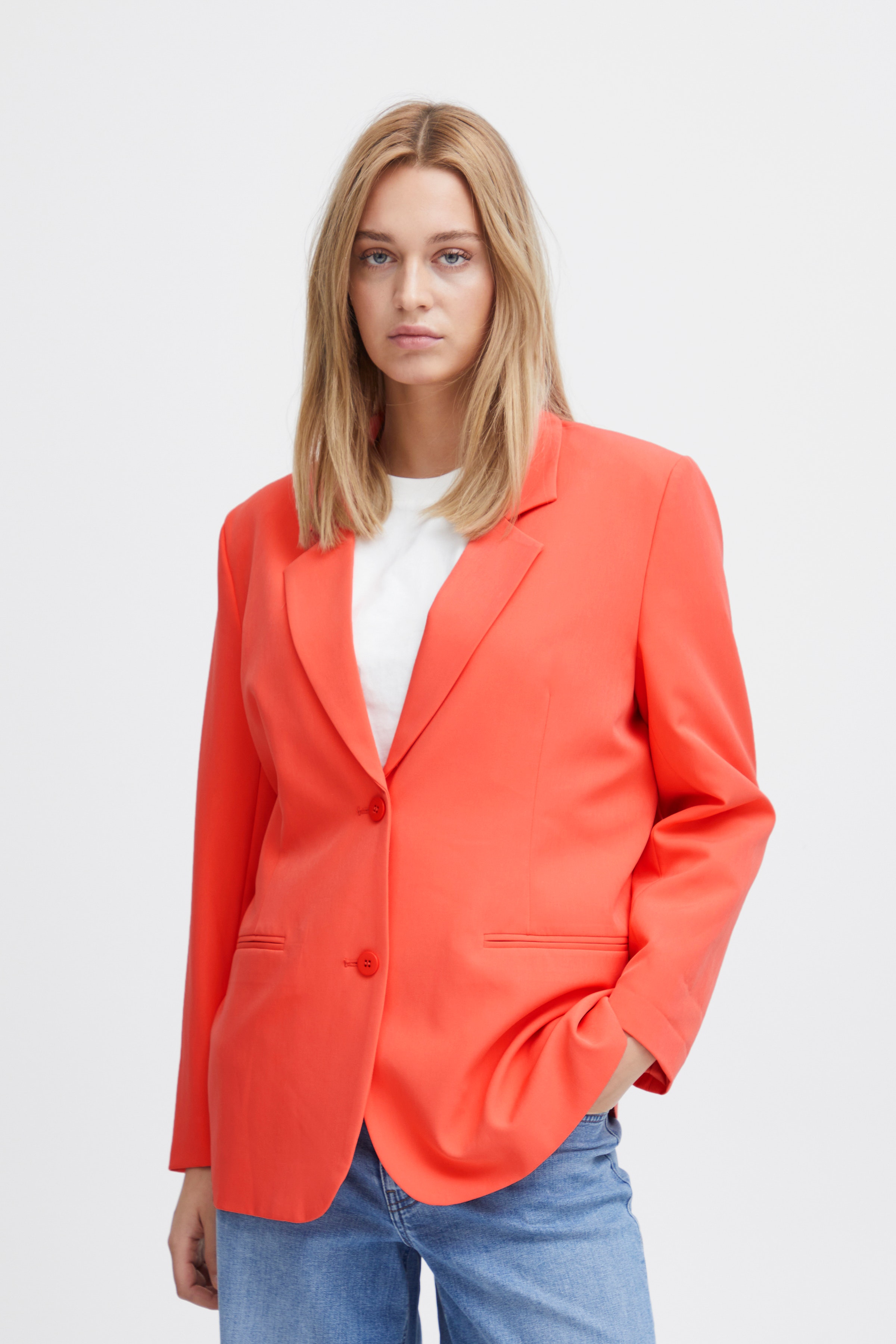 IHLEXI Blazer LOOKBOOK FRONT 20118548-171656