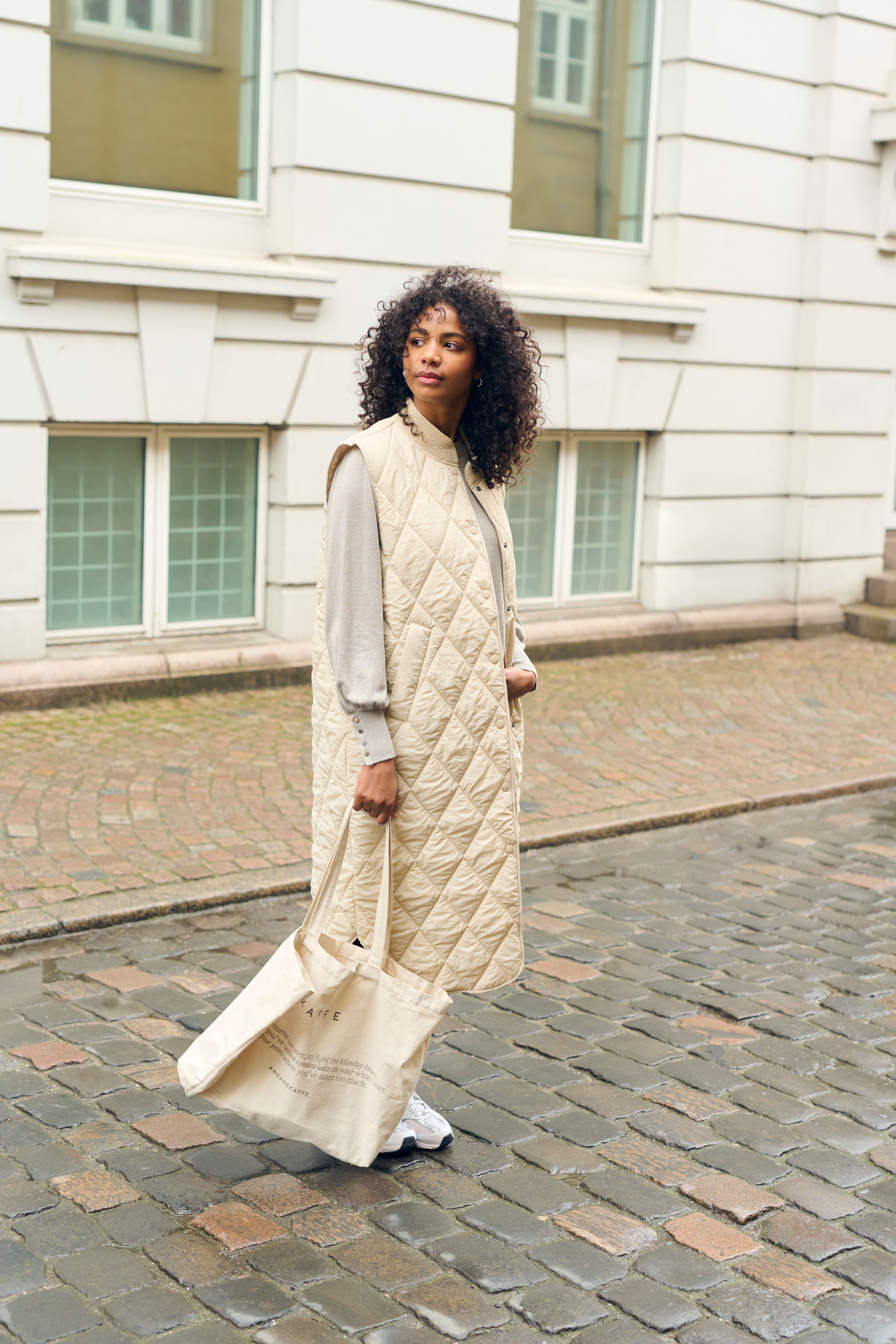 KAlorena Frakke LOCATION NONE 10509475-151305