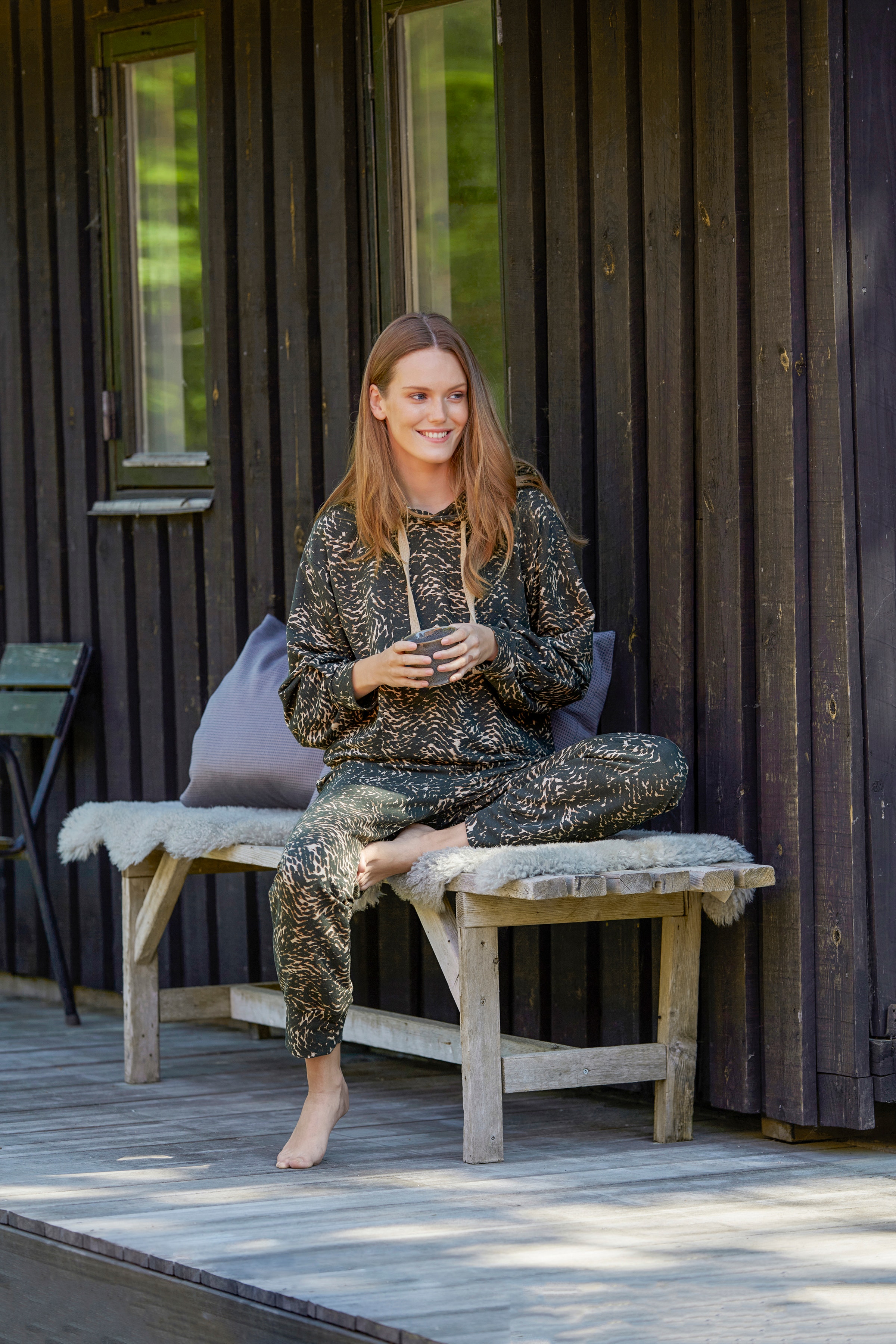 CRCharlott Trousers LOCATION NONE 10608712-100120