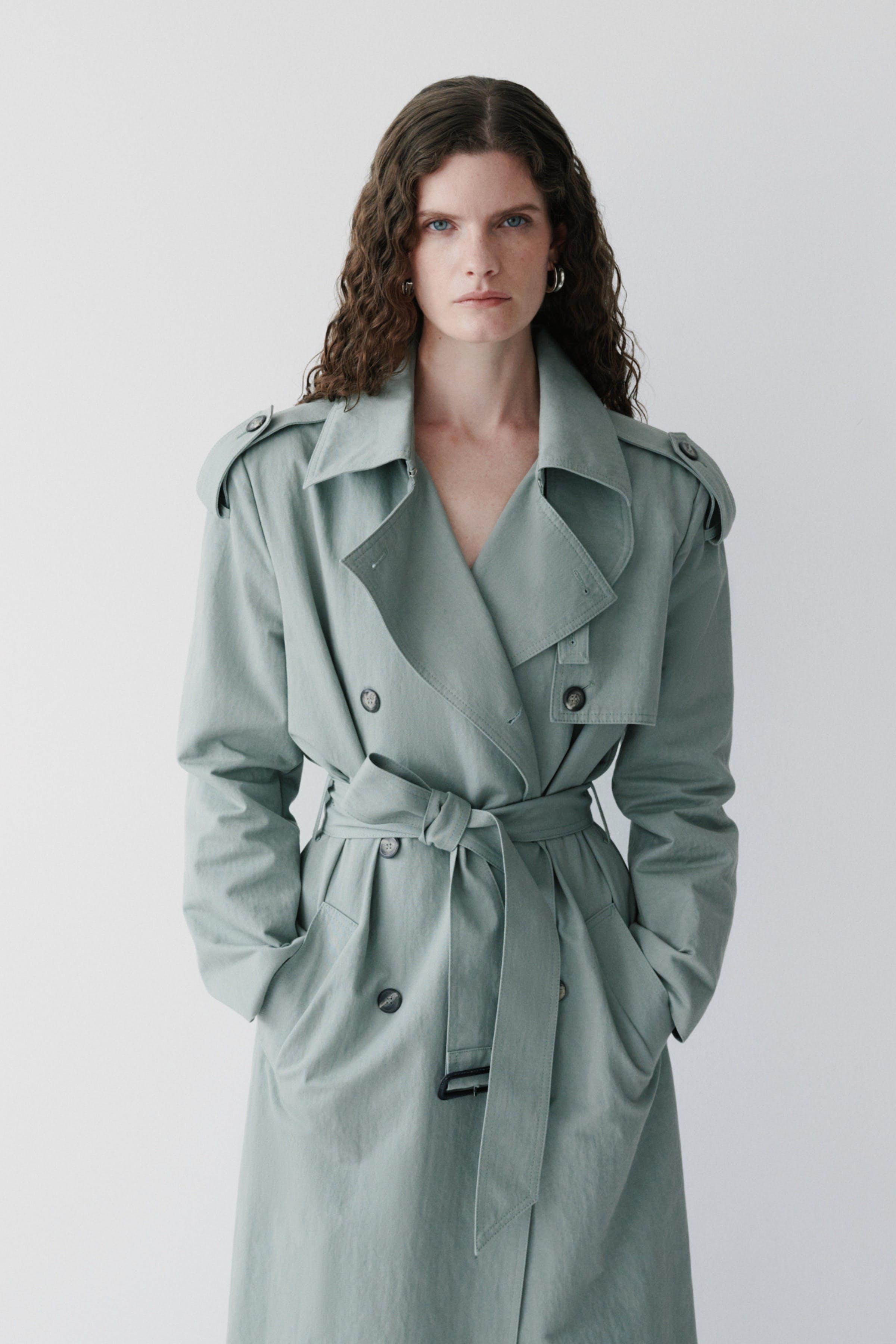 CODIE Coat LOOKBOOK FRONT 30600572-GR557