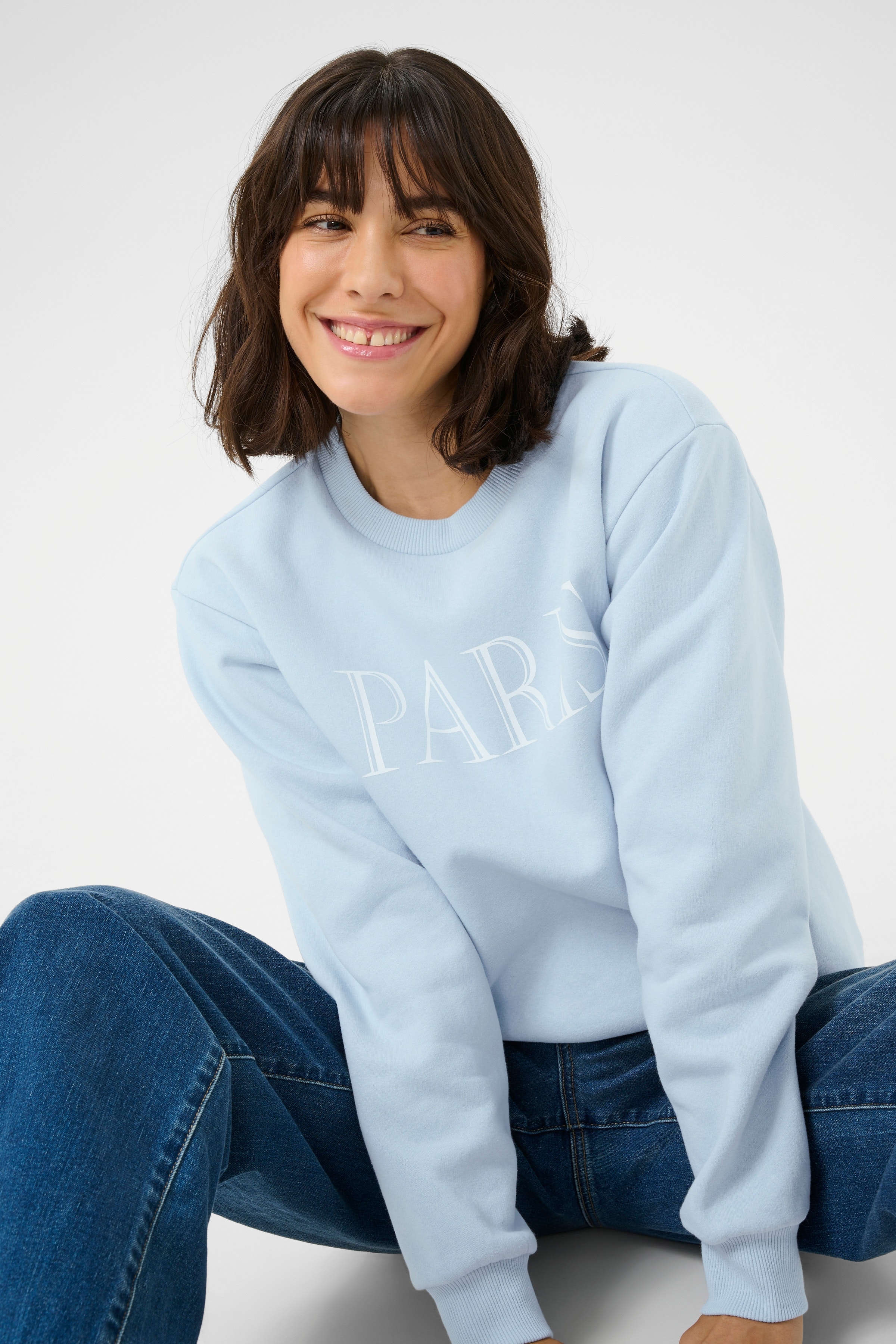 KAanne Sweatshirt LOOKBOOK DETAIL 10510376-144115