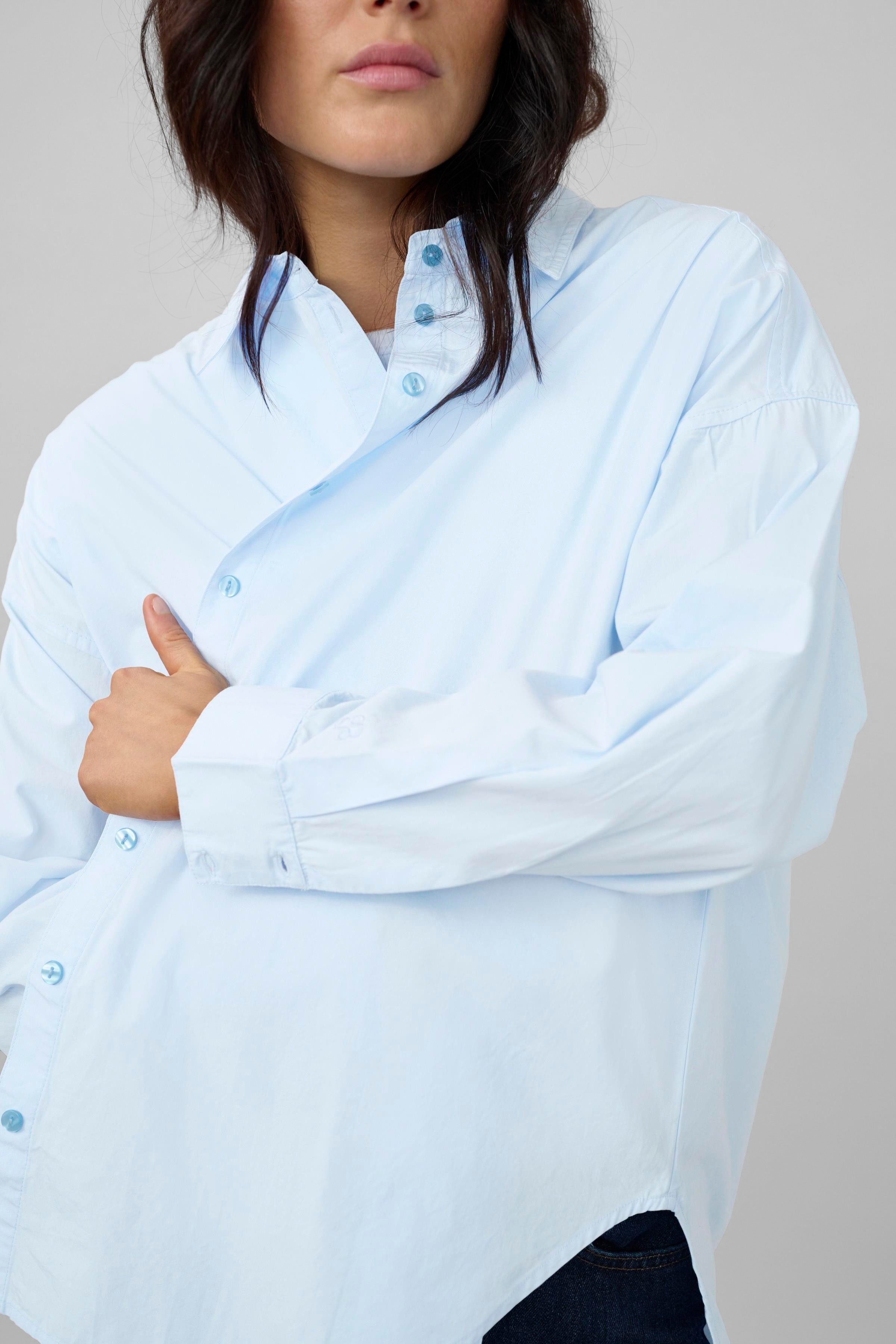 03 THE BOXY SHIRT LOOKBOOK DETAIL 10705193-144115