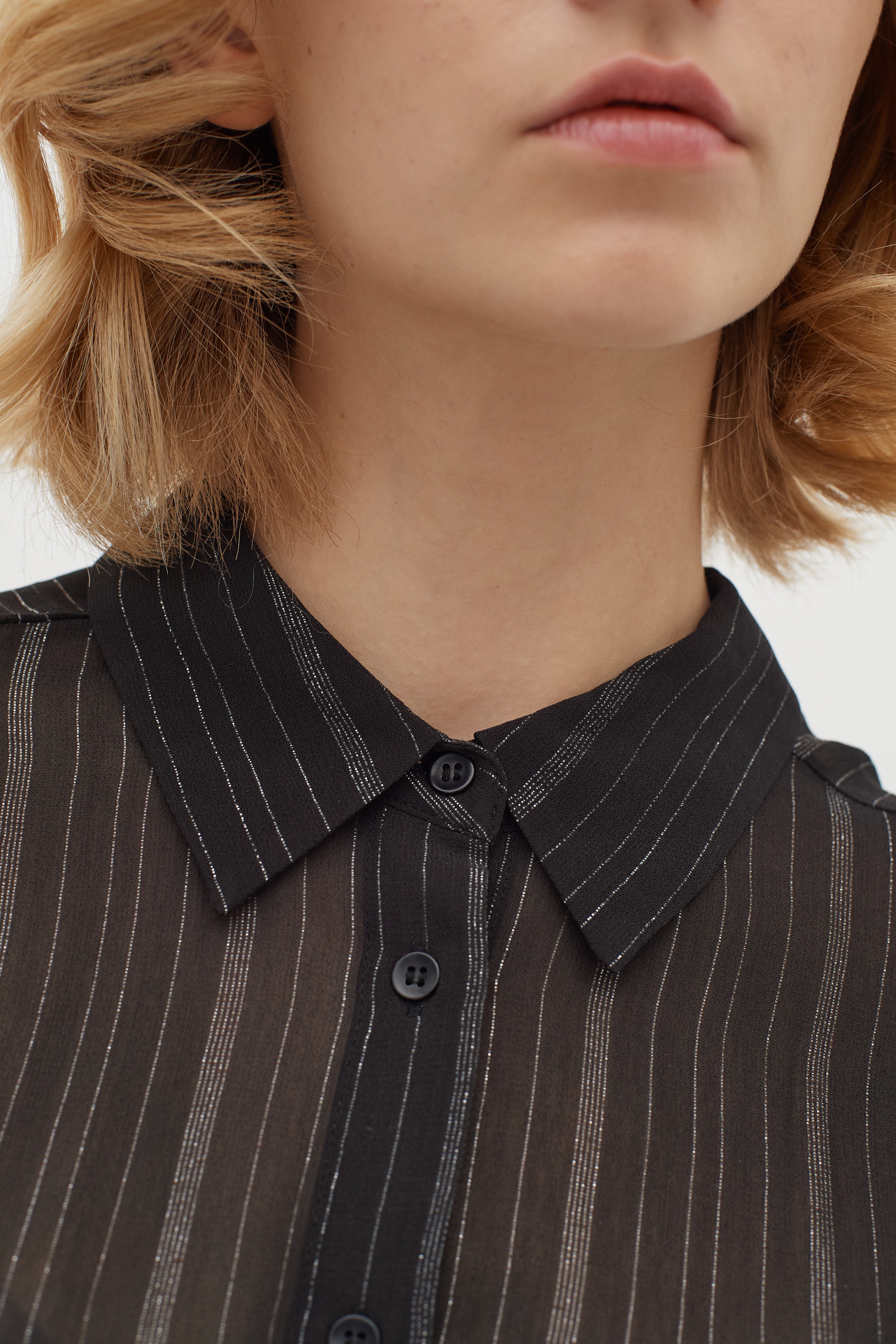 LeatrixIW Shirt LOOKBOOK DETAIL 30108818-194008