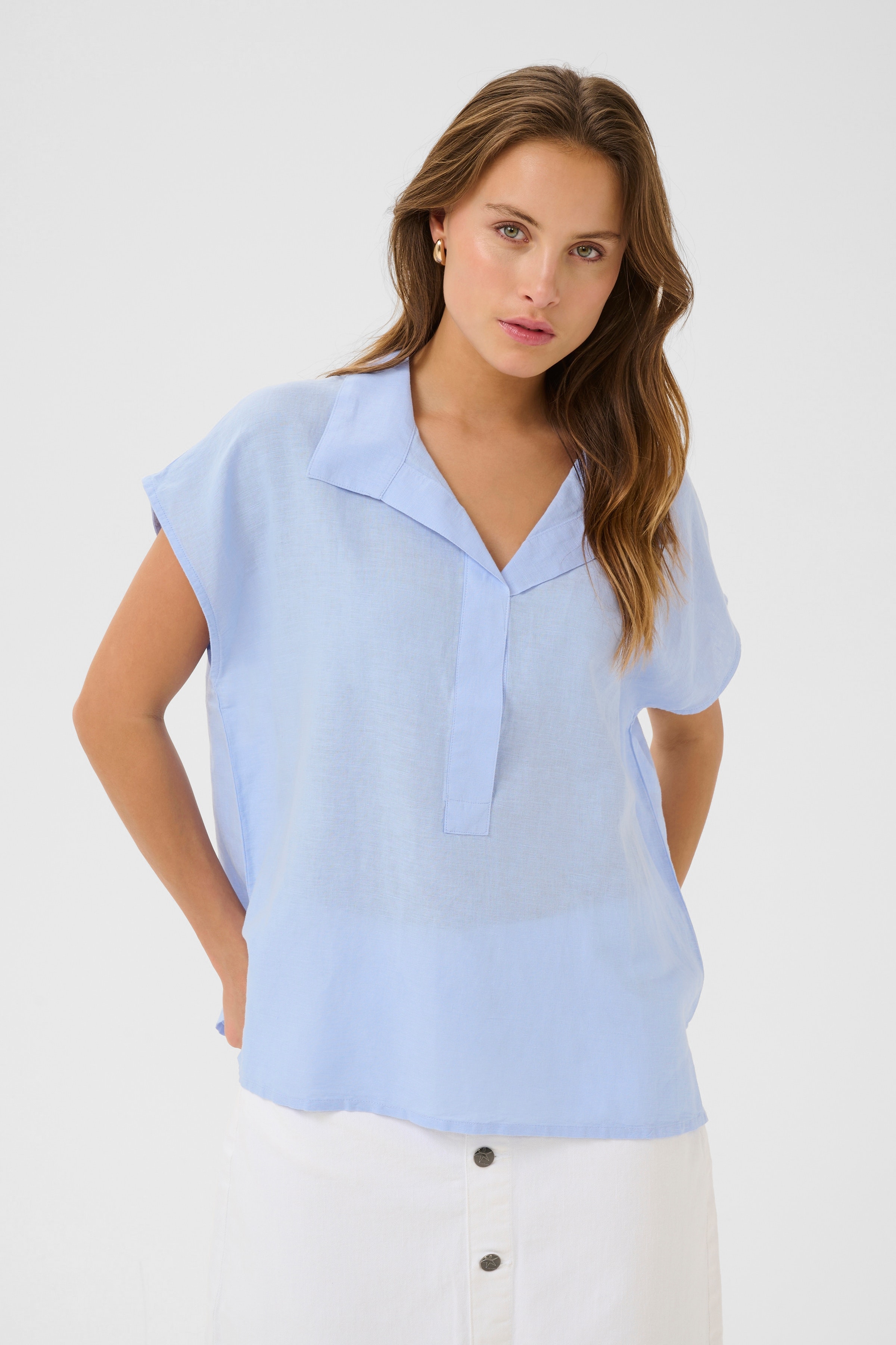 CUlopi Hørbluse LOOKBOOK FRONT 50111894-153919