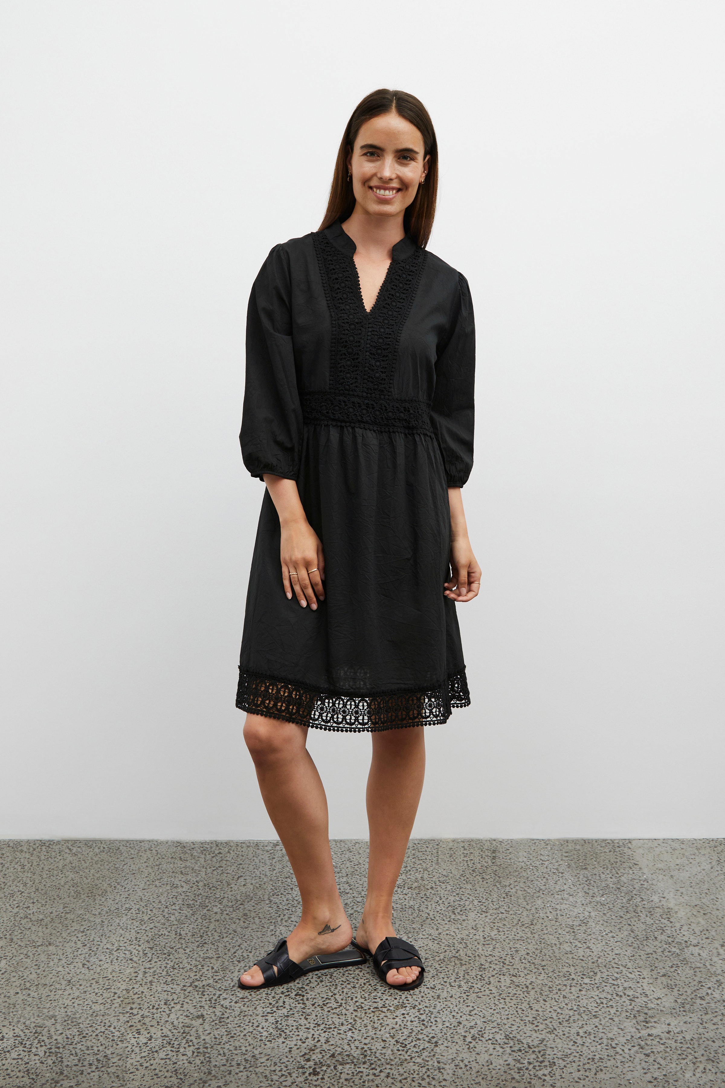 SBPAMELA Kjole LOOKBOOK FRONT 22100181-202821