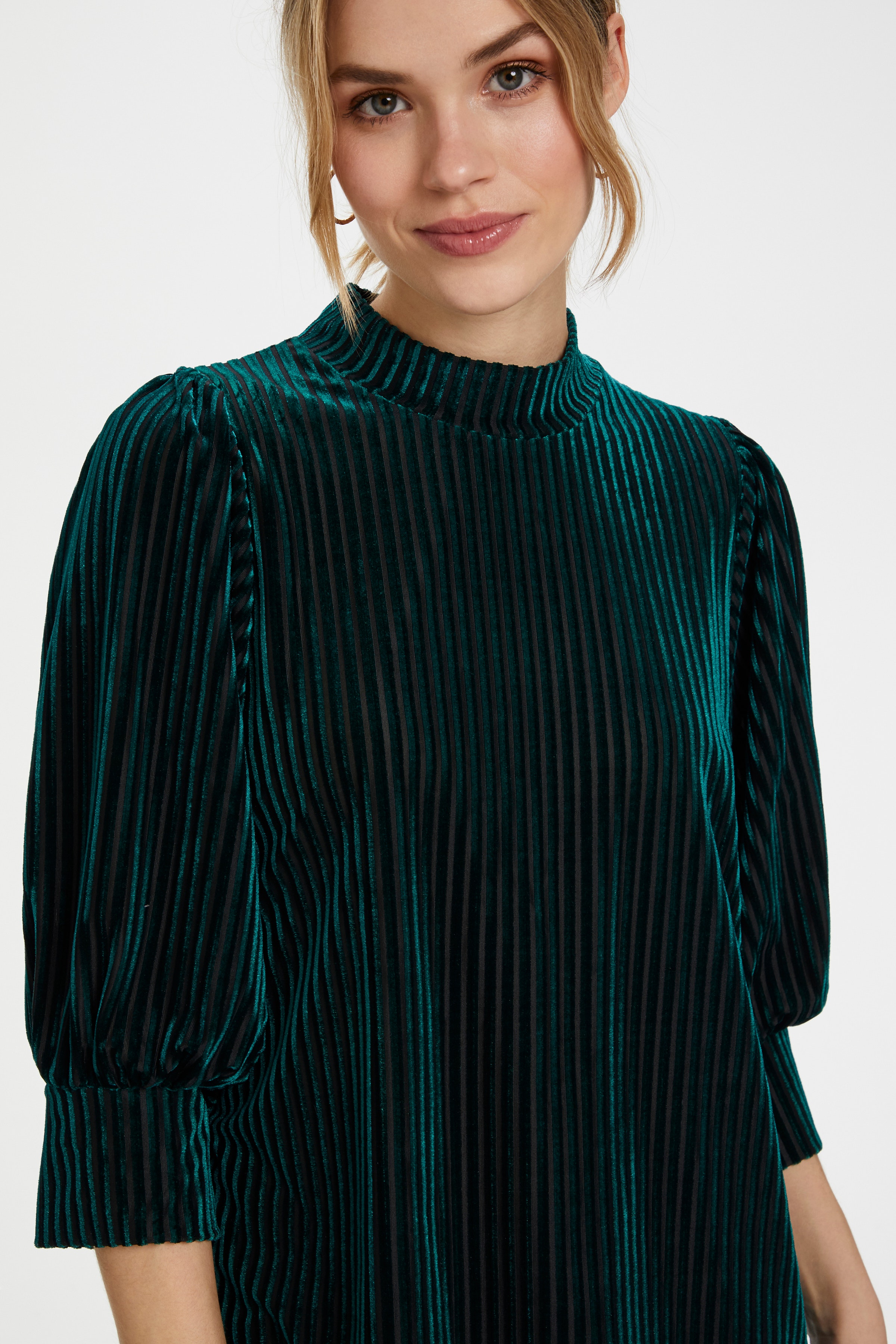 KAdina Bluse LOOKBOOK DETAIL 10504937-100563