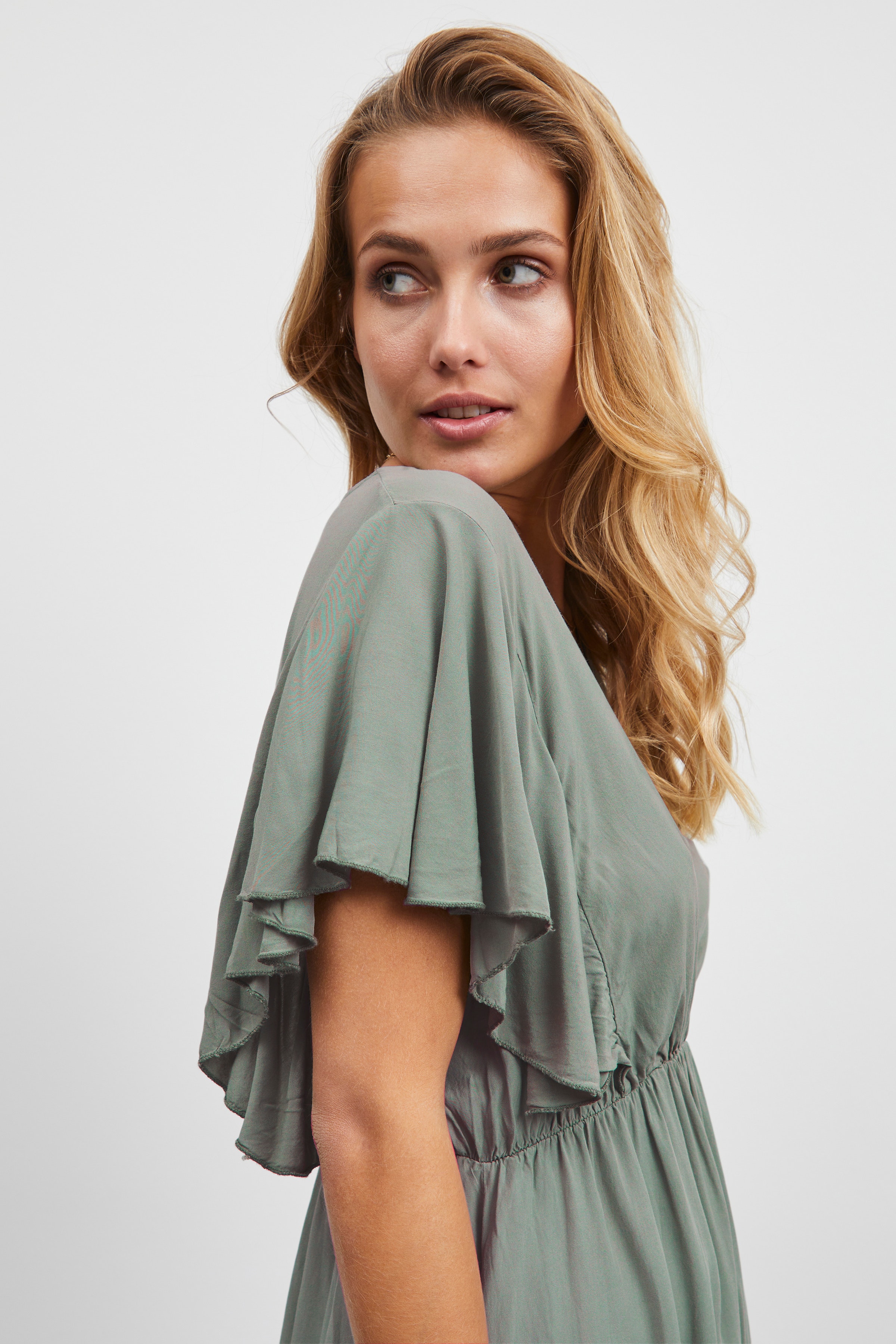 SBROZZI Kjole LOOKBOOK DETAIL 22100153-176212