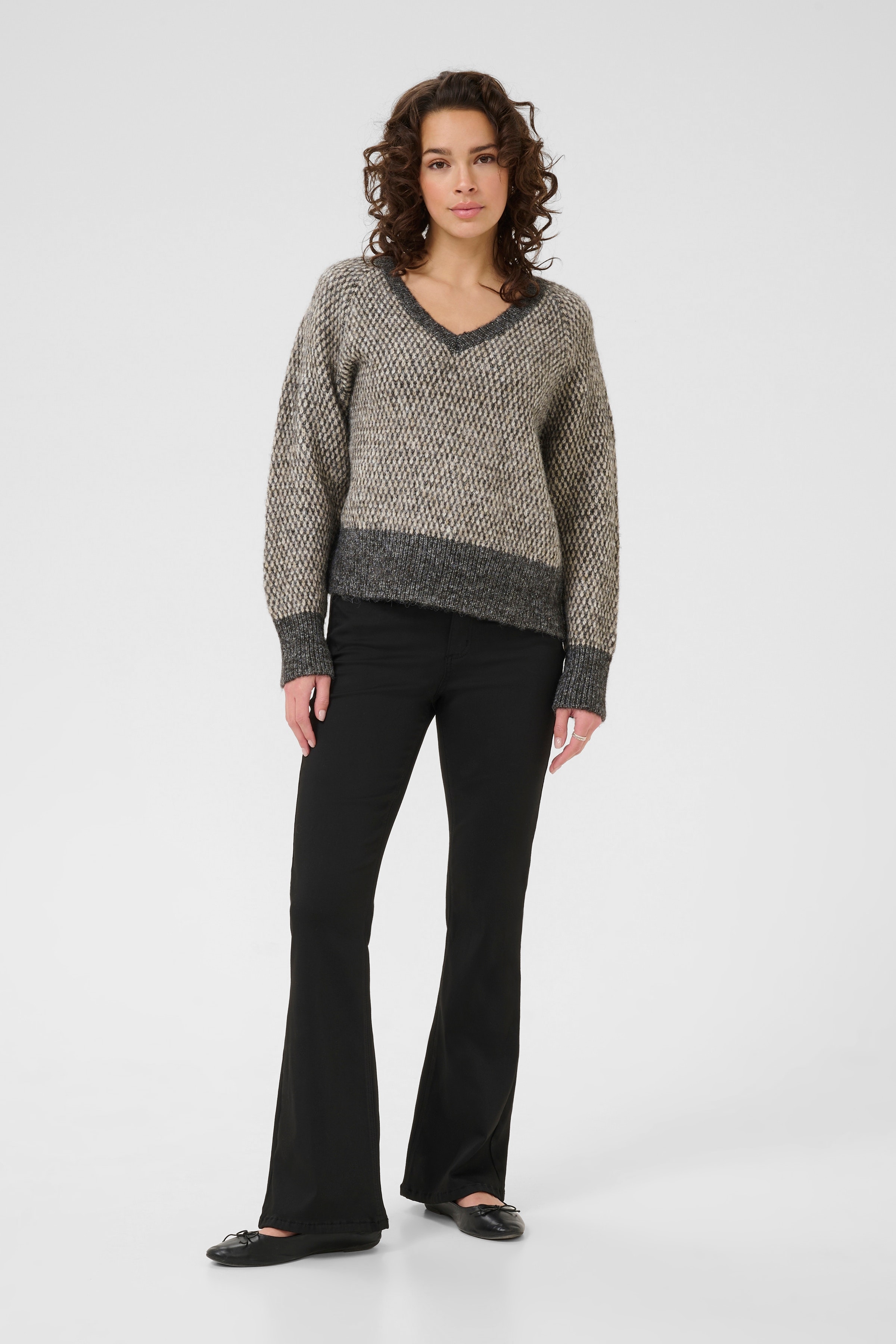 KAmelinda Pullover LOOKBOOK FRONT 10510449-108122