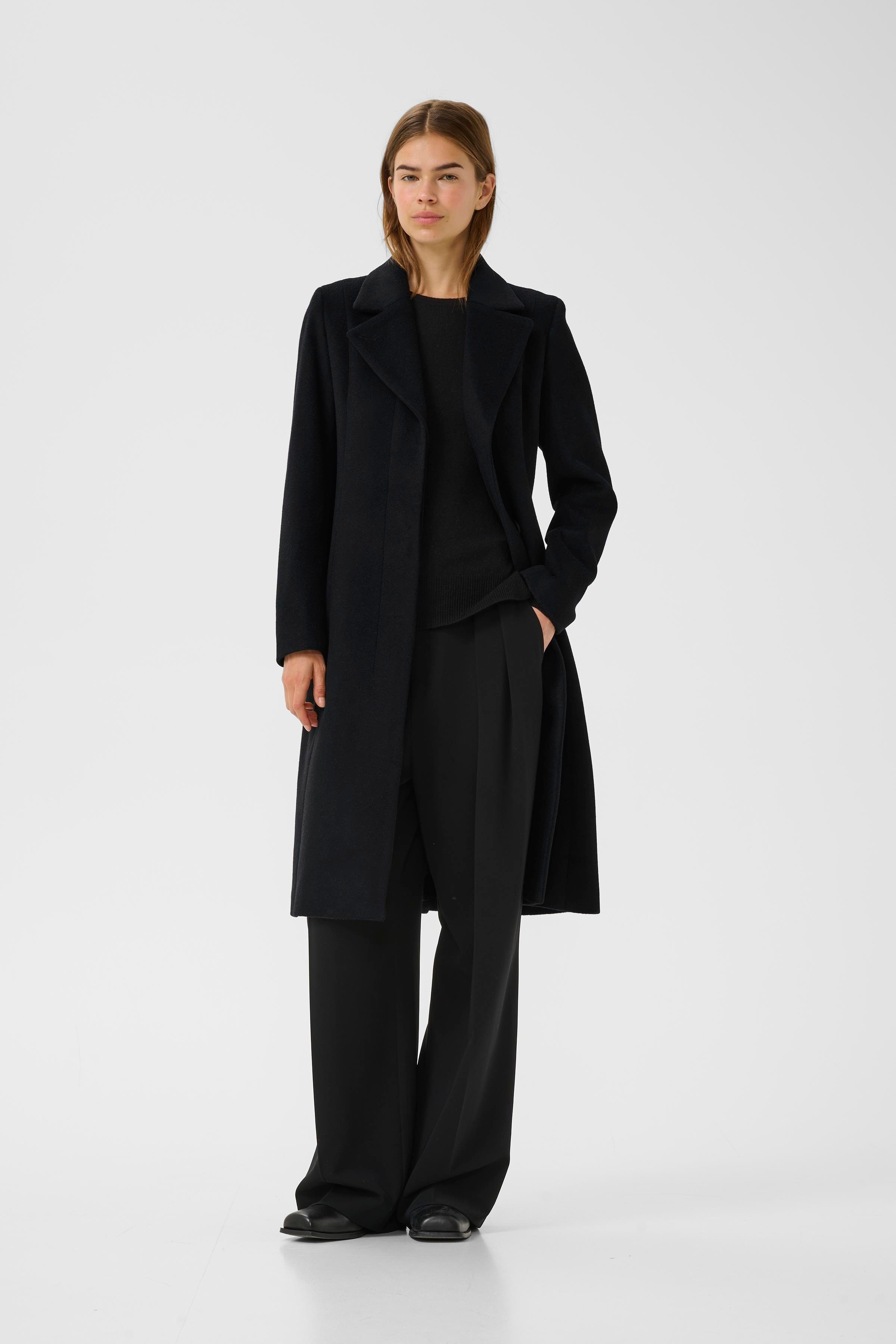 JackyIW Outerwear LOOKBOOK FRONT 30110139-194008