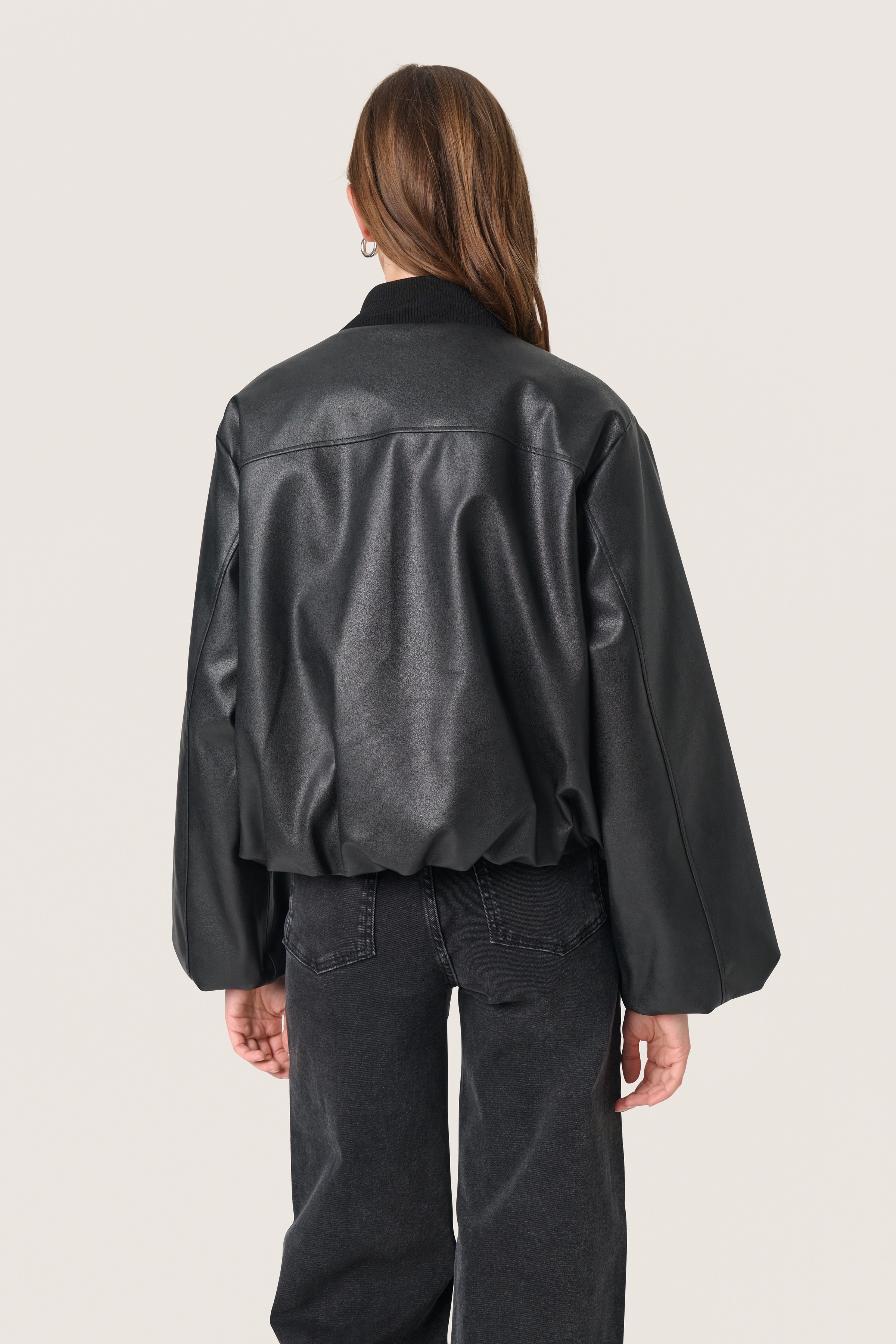 SLTrudea Outerwear LOOKBOOK BACK 30408253-194008