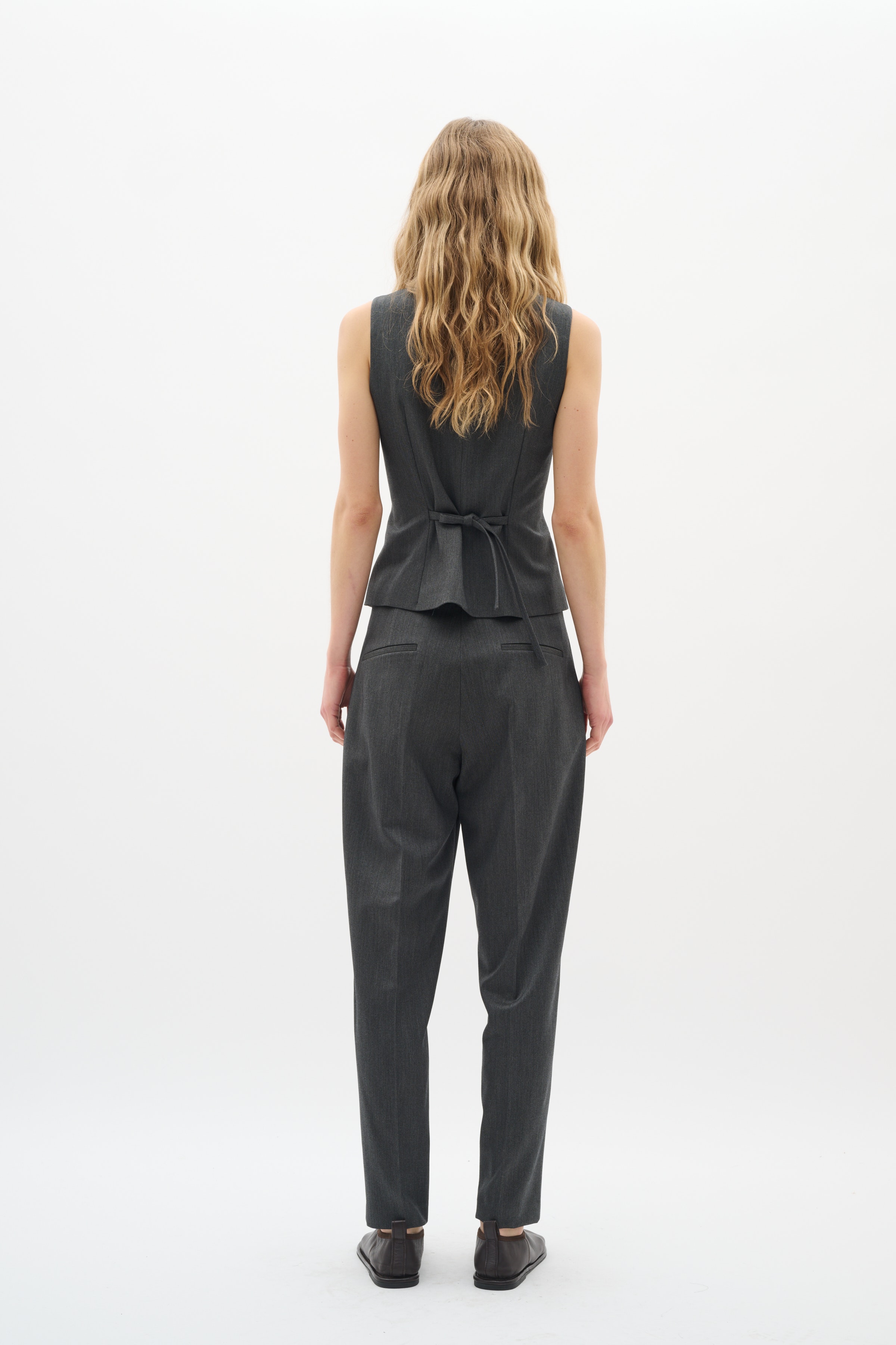 BrunildaIW Byxor LOOKBOOK FRONT 30111004-300596