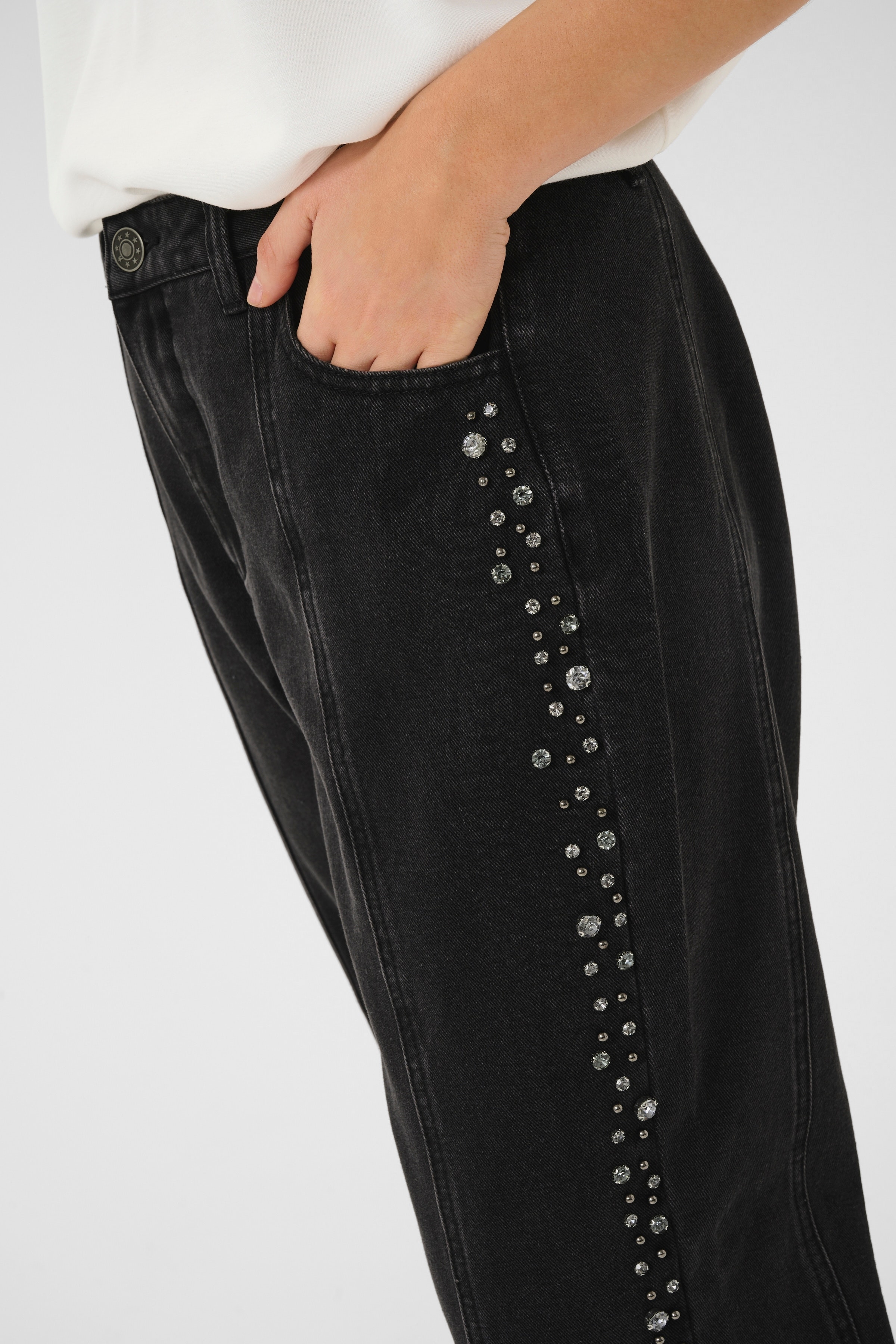 CUcally Jeans med nitter LOOKBOOK DETAIL 50112508-500064