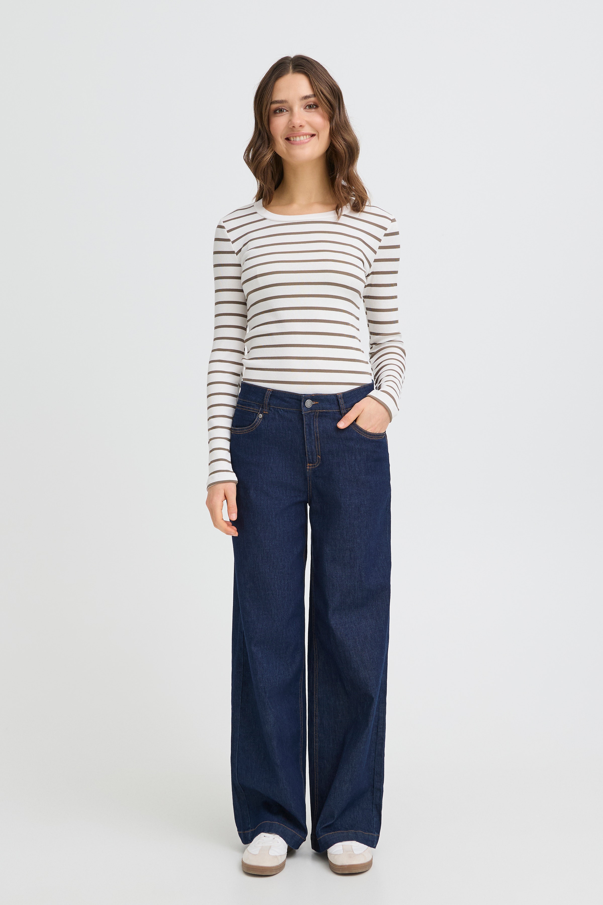 FRHIZAMOND Langermet T-shirt LOOKBOOK FRONT 20615551-900008204